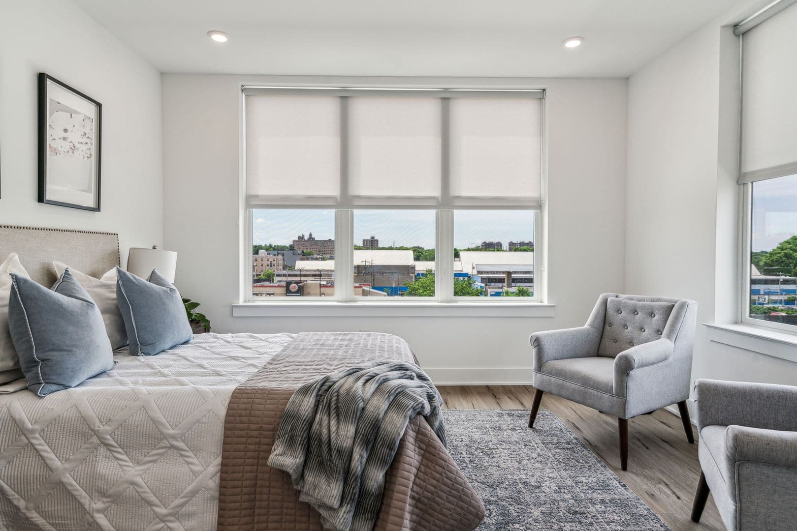 Philadelphia Apartment: 139 W Chelten Ave