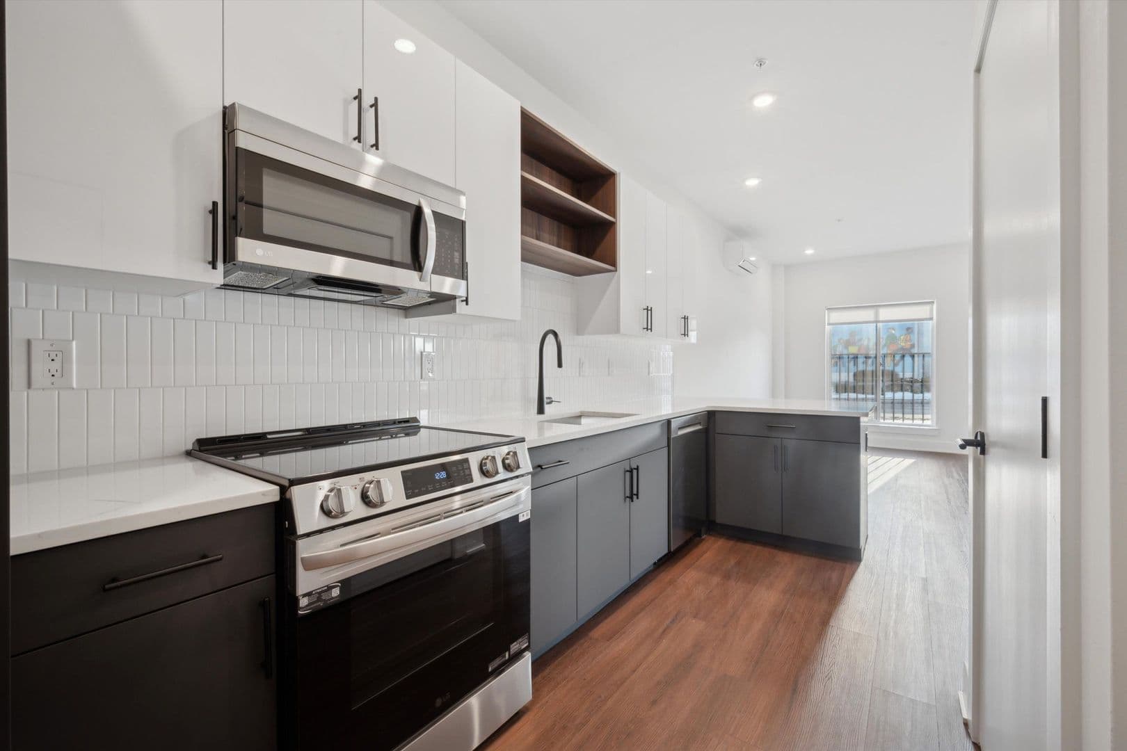 Jenkintown Apartment: 501 Washington Ln