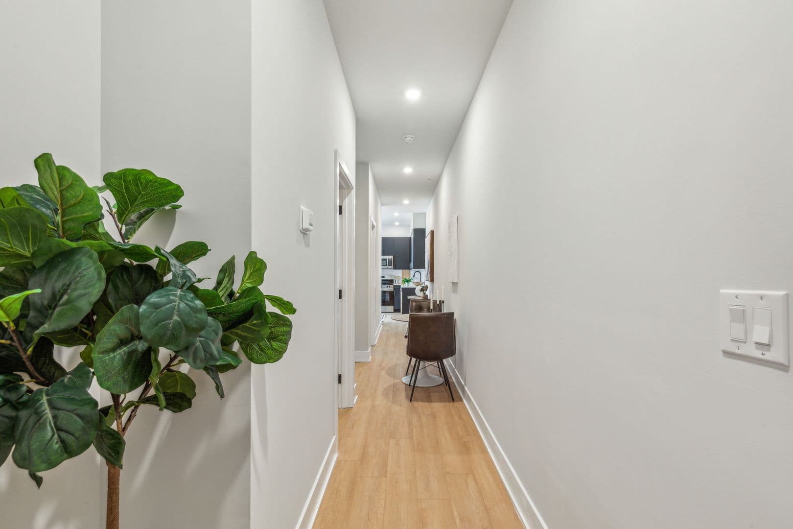 Philadelphia Apartment: 6910 Ridge Avenue