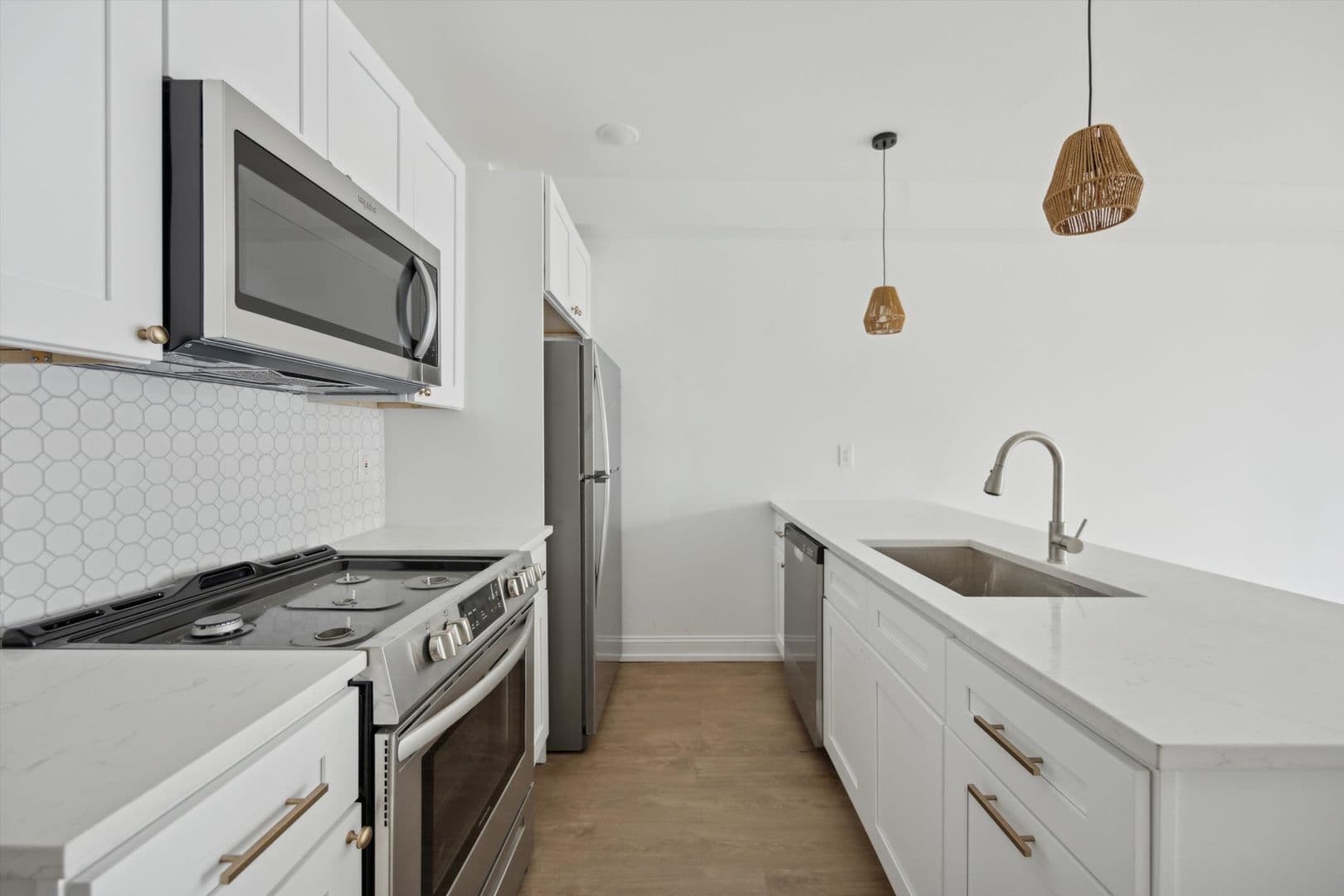 Philadelphia Apartment: 1614 Ridge Ave