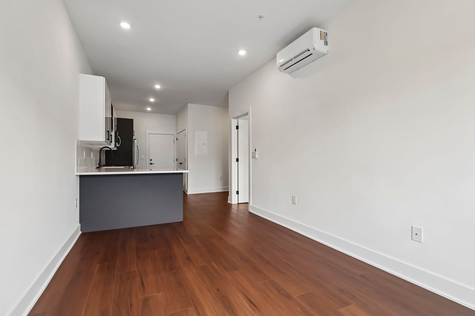 Jenkintown Apartment: 501 Washington Ln