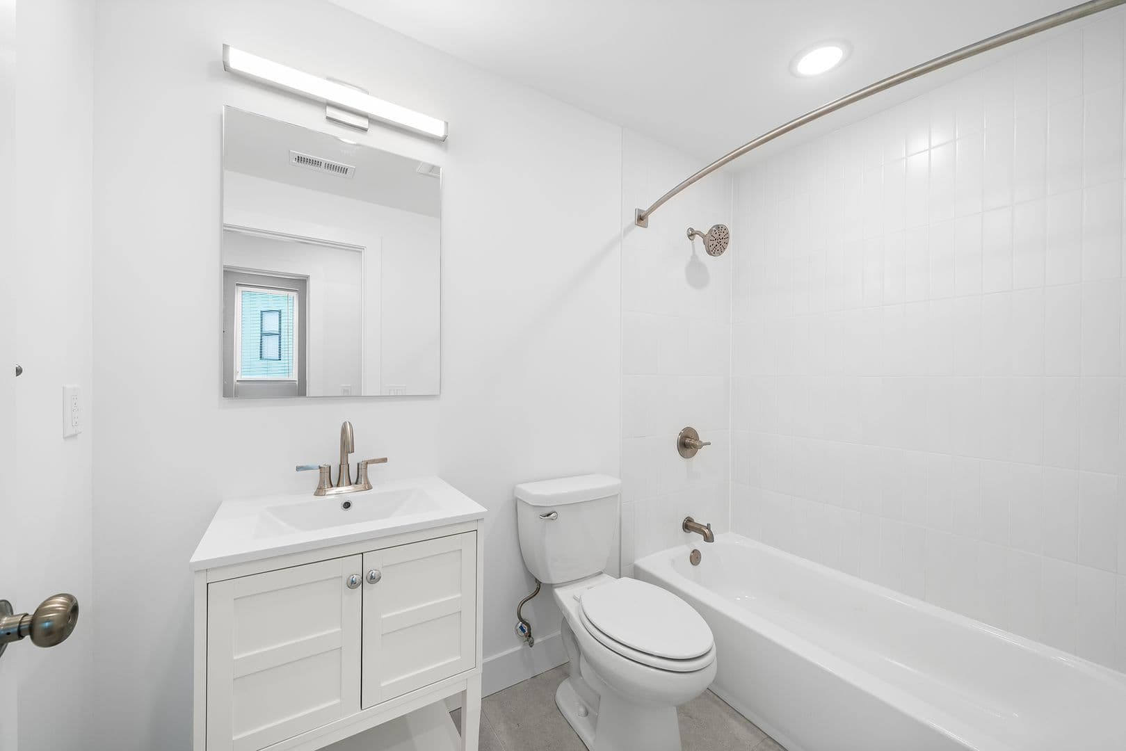 Philadelphia Apartment: 4324 Lancaster Ave