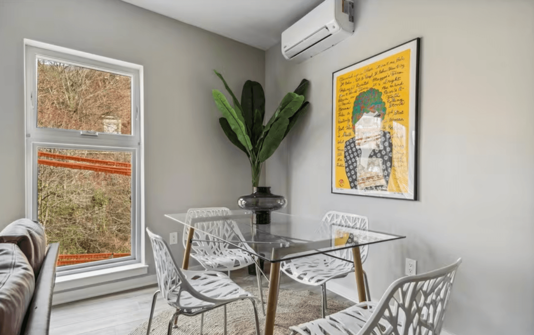 Philadelphia Apartment: 3515 Midvale Ave