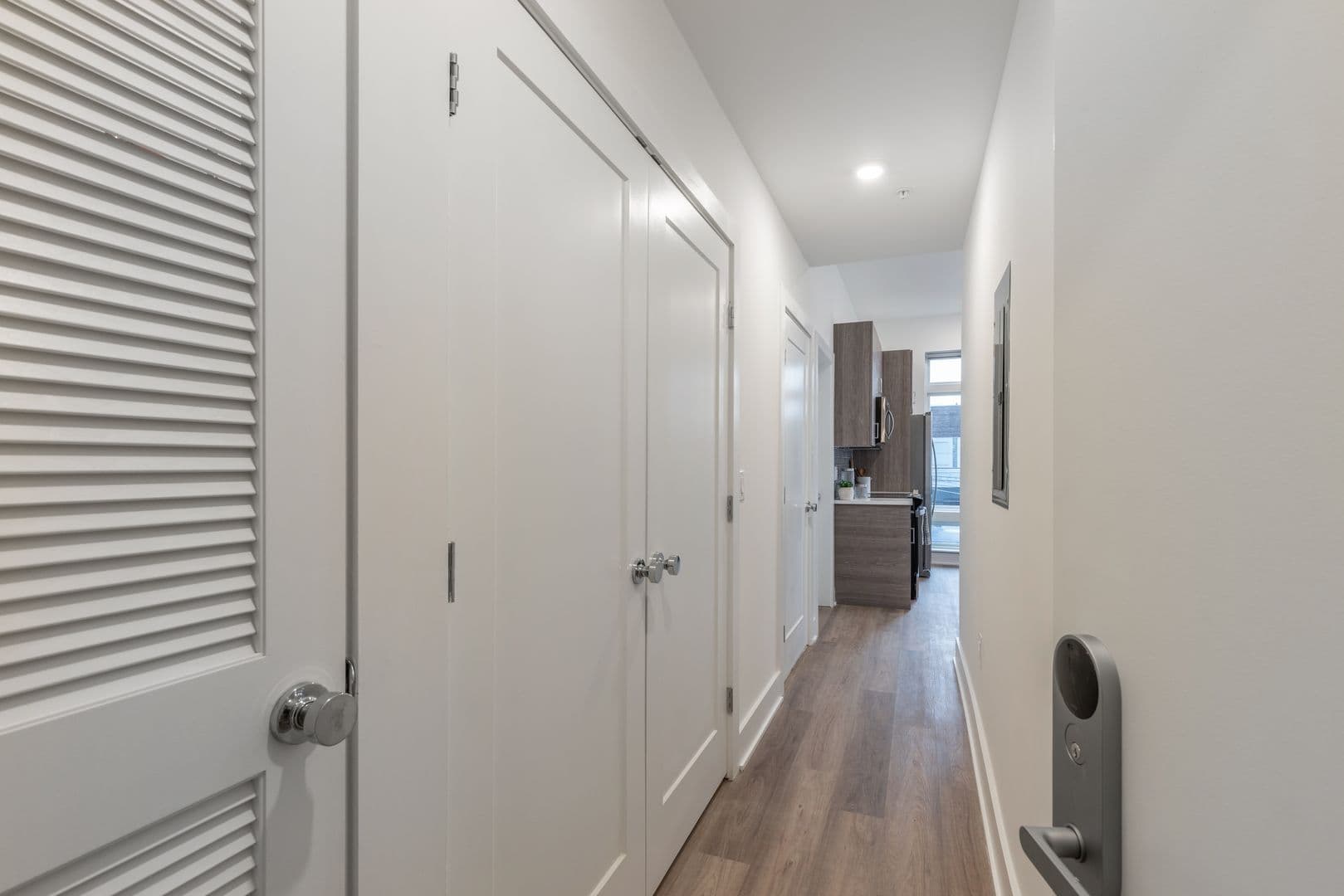 Philadelphia Apartment: 5545 Pulaski Avenue
