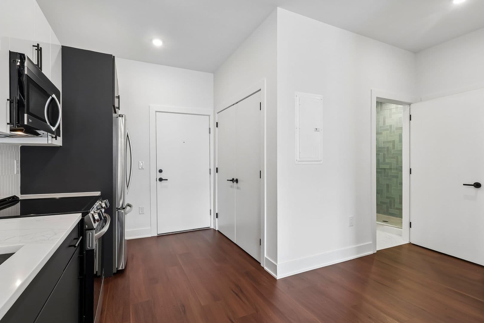 Jenkintown Apartment: 501 Washington Ln