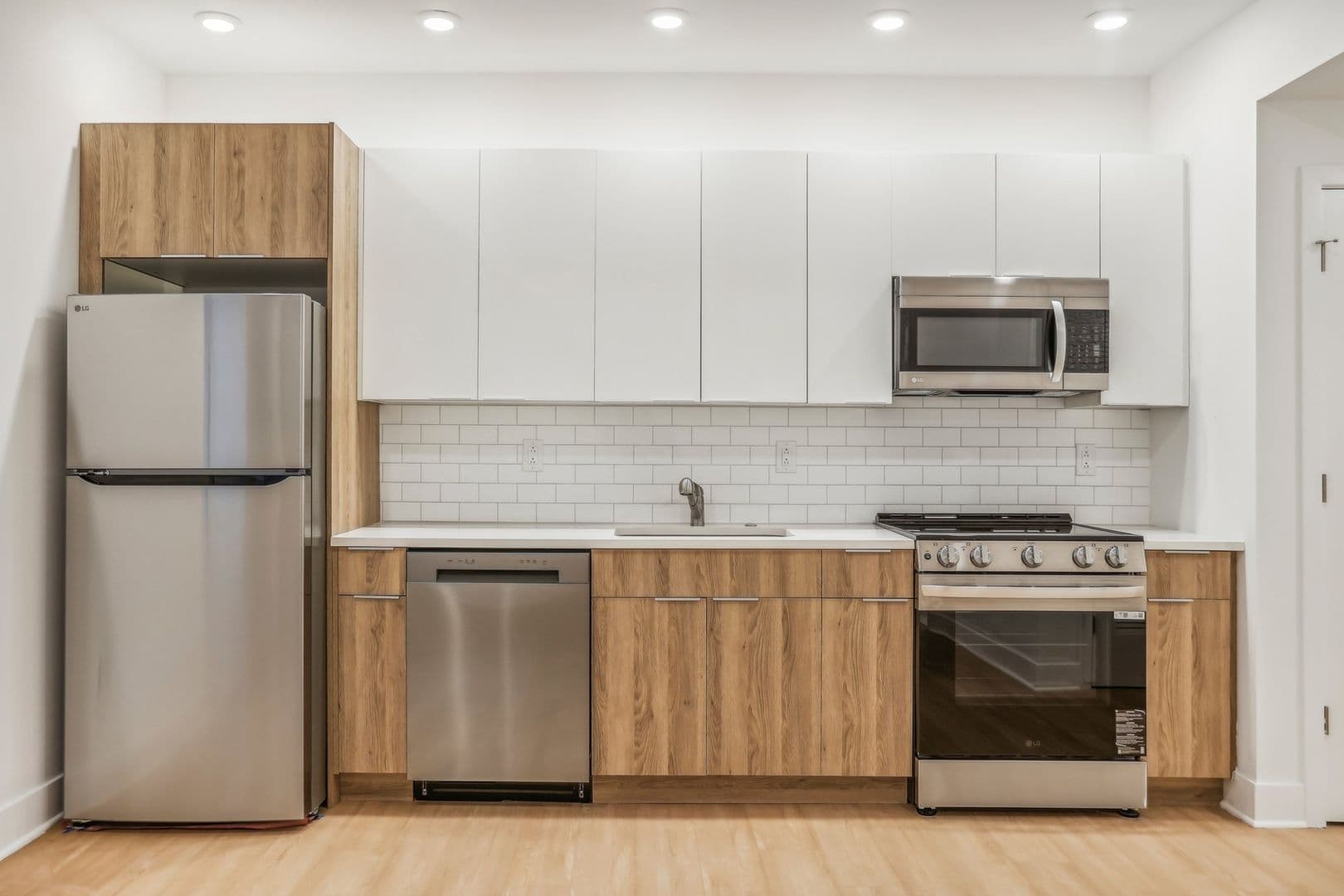 Philadelphia Apartment: 3952 Lancaster Avenue