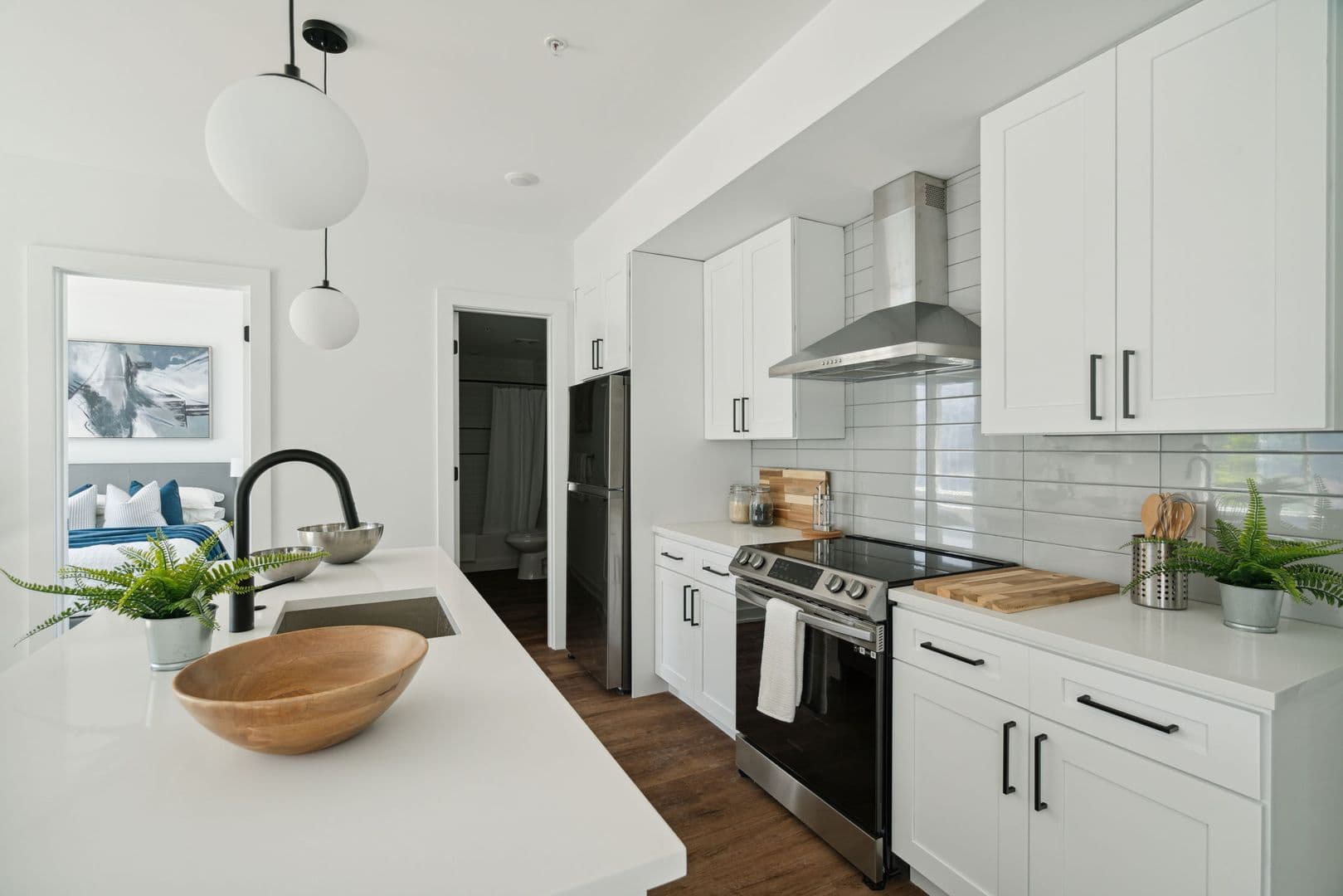 Philadelphia Apartment: 5904 Germantown Ave