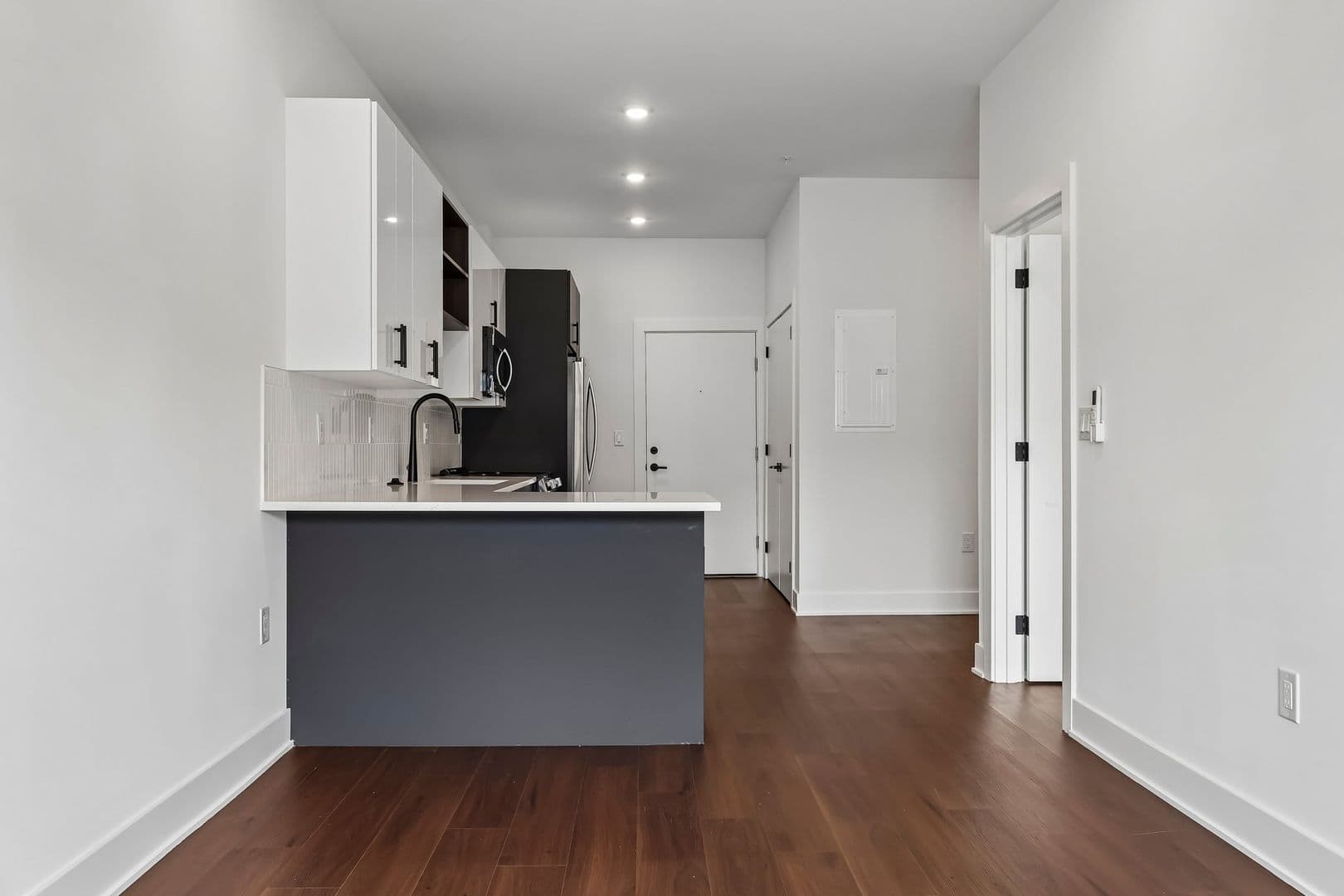 Jenkintown Apartment: 501 Washington Ln
