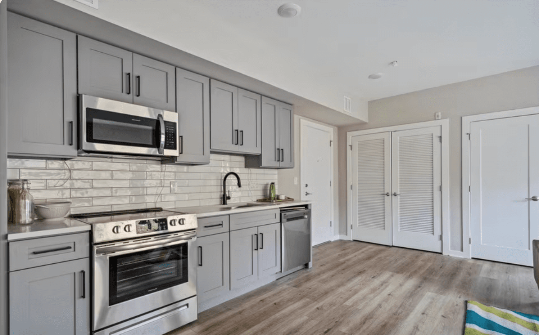 Philadelphia Apartment: 3515 Midvale Ave