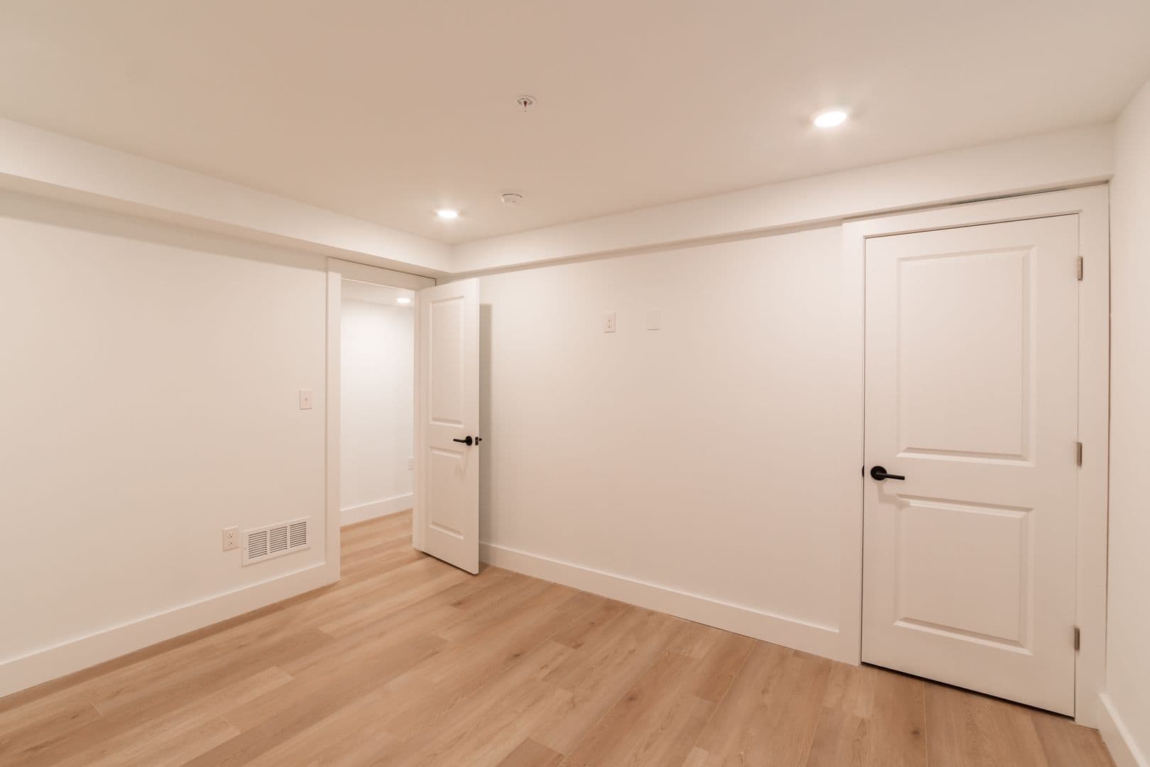 Philadelphia Apartment: 5900 Germantown Ave