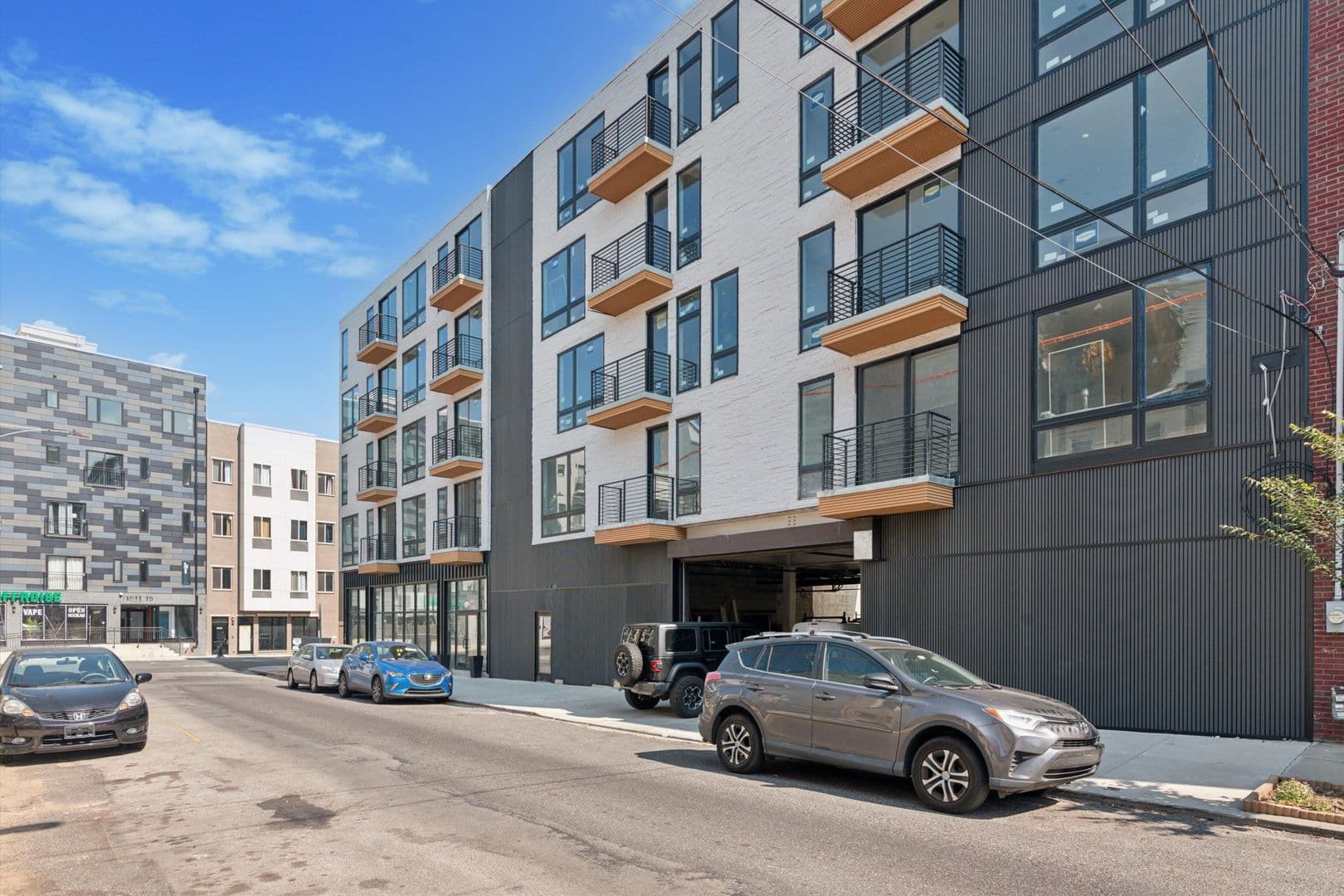 Philadelphia Apartment: 1614 Ridge Ave