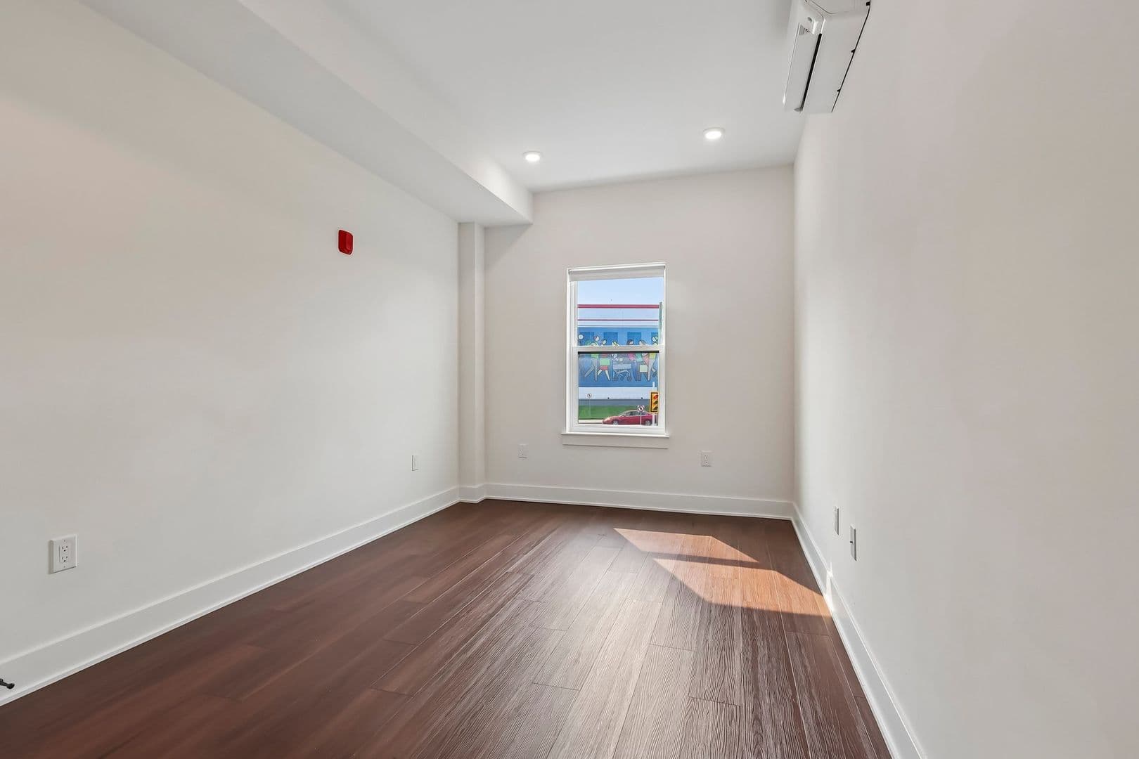 Jenkintown Apartment: 501 Washington Ln