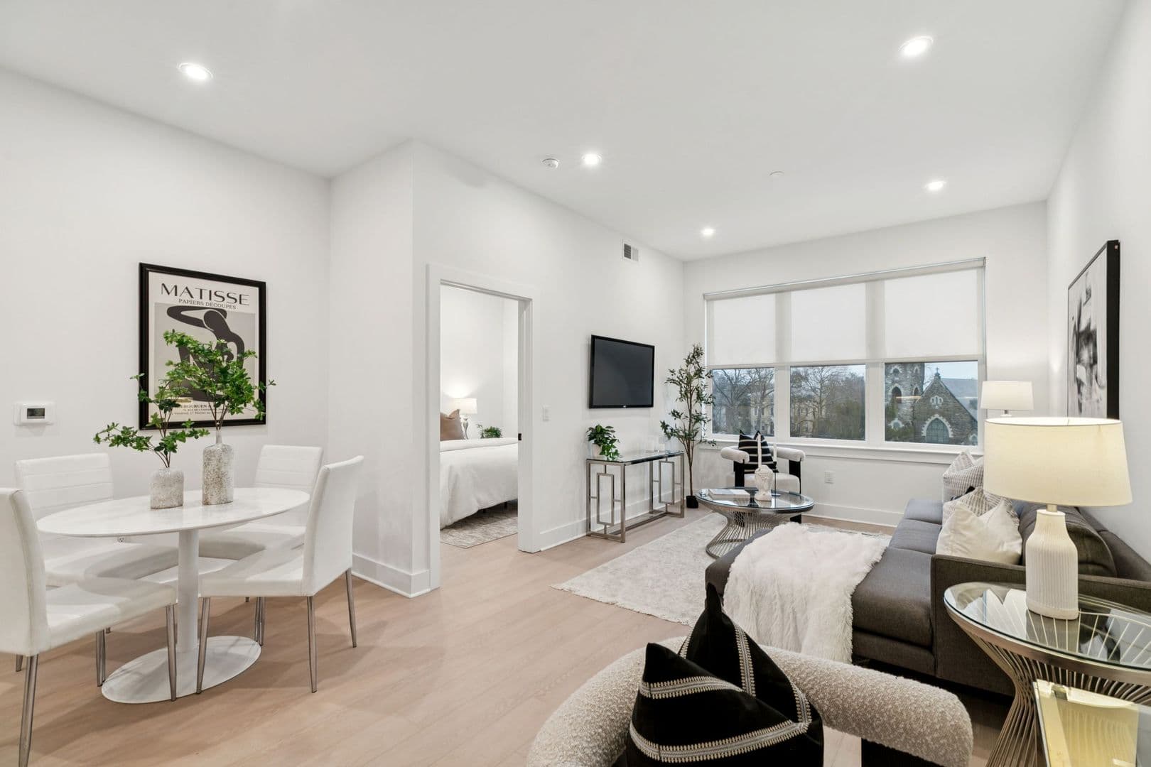 Philadelphia Apartment: 20-30 W Allens Ln