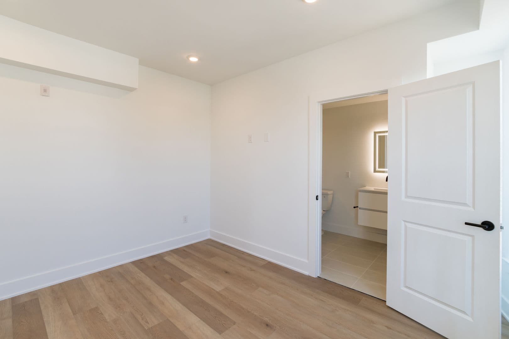 Philadelphia Apartment: 5900 Germantown Ave