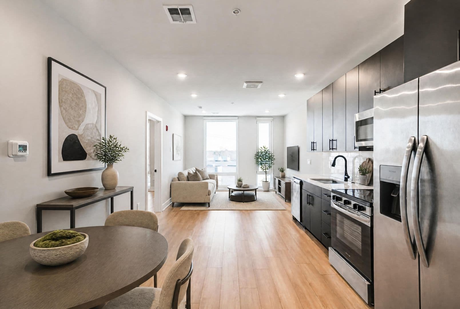 Philadelphia Apartment: 6910 Ridge Avenue