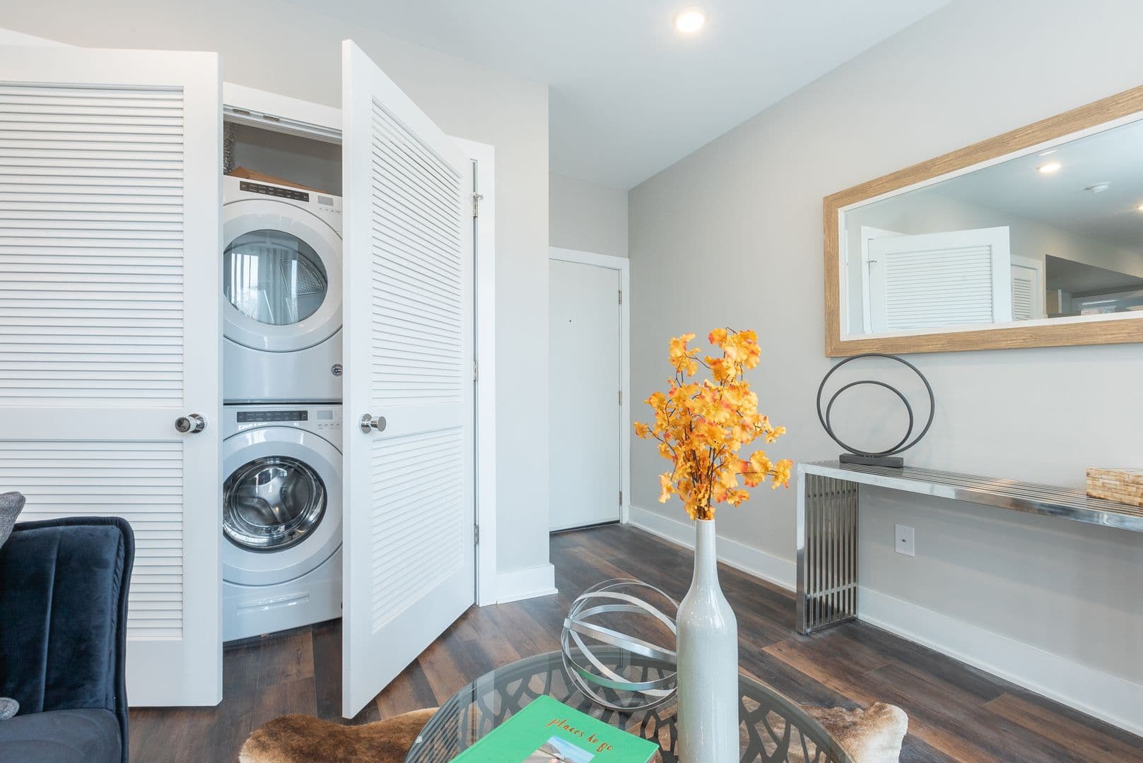 Philadelphia Apartment: 45 W Haines Street