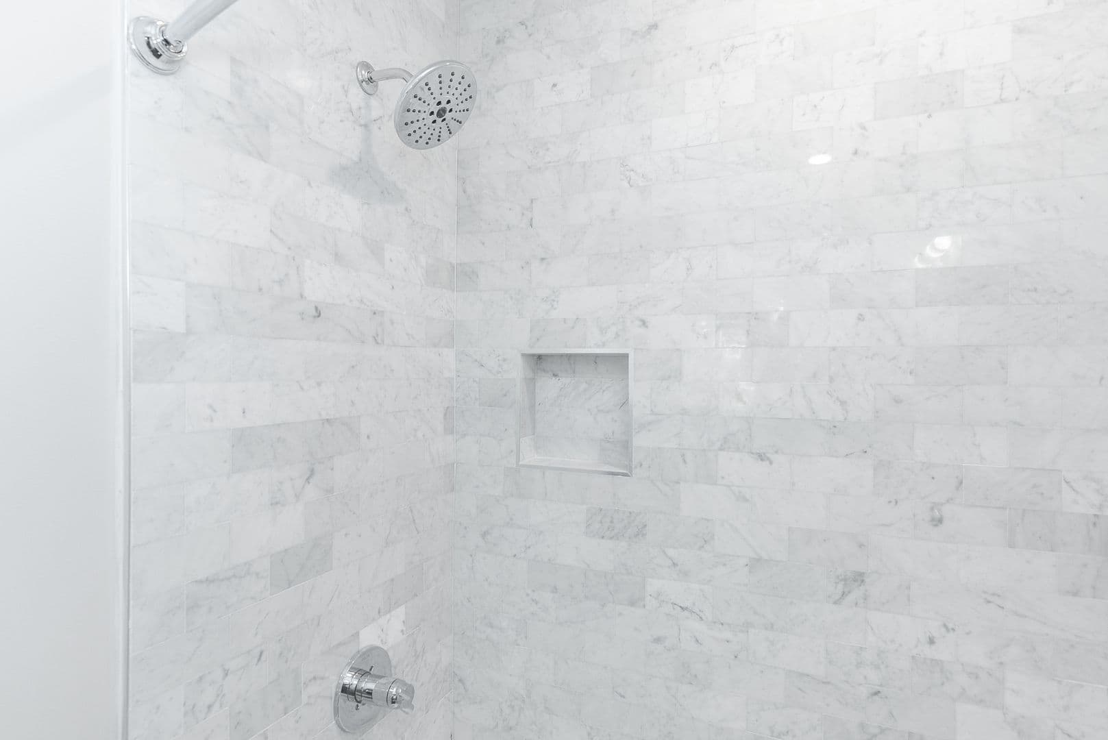 Philadelphia Apartment: 45 W Haines Street