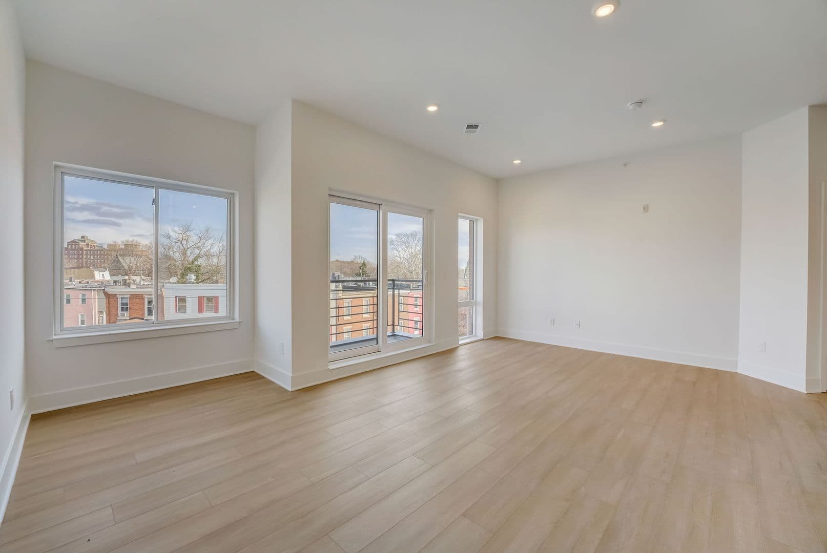 Philadelphia Apartment: 4200 Lancaster Avenue