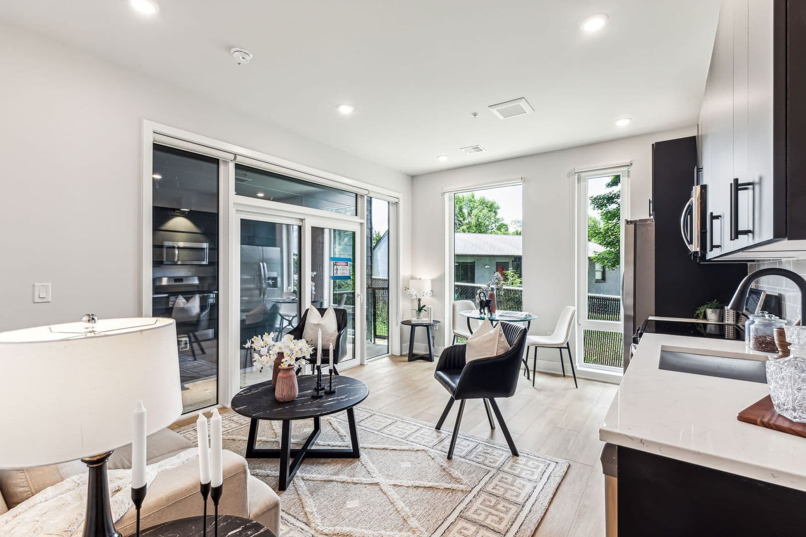 Philadelphia Apartment: 6910 Ridge Avenue