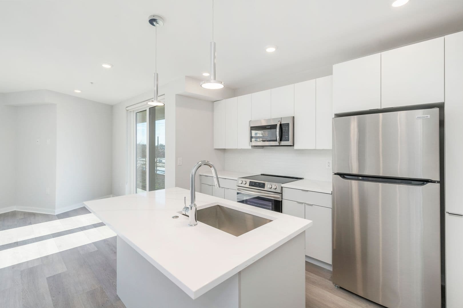 Philadelphia Apartment: 3449 Scotts Ln