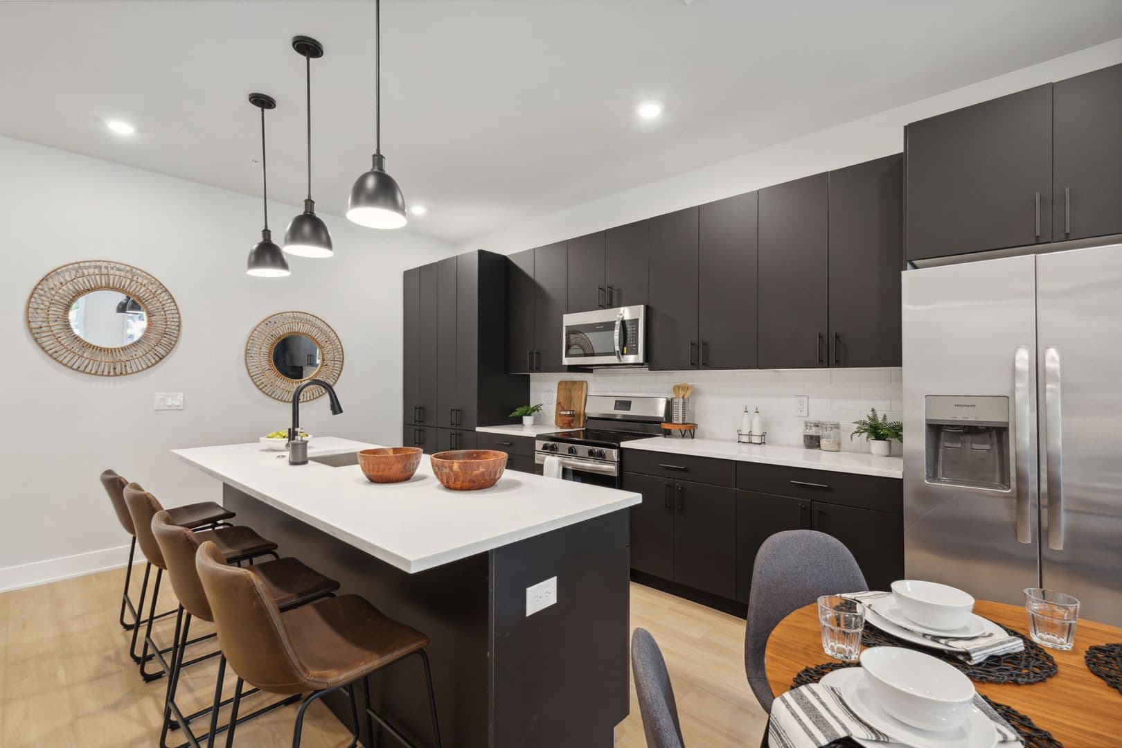 Philadelphia Apartment: 6910 Ridge Avenue