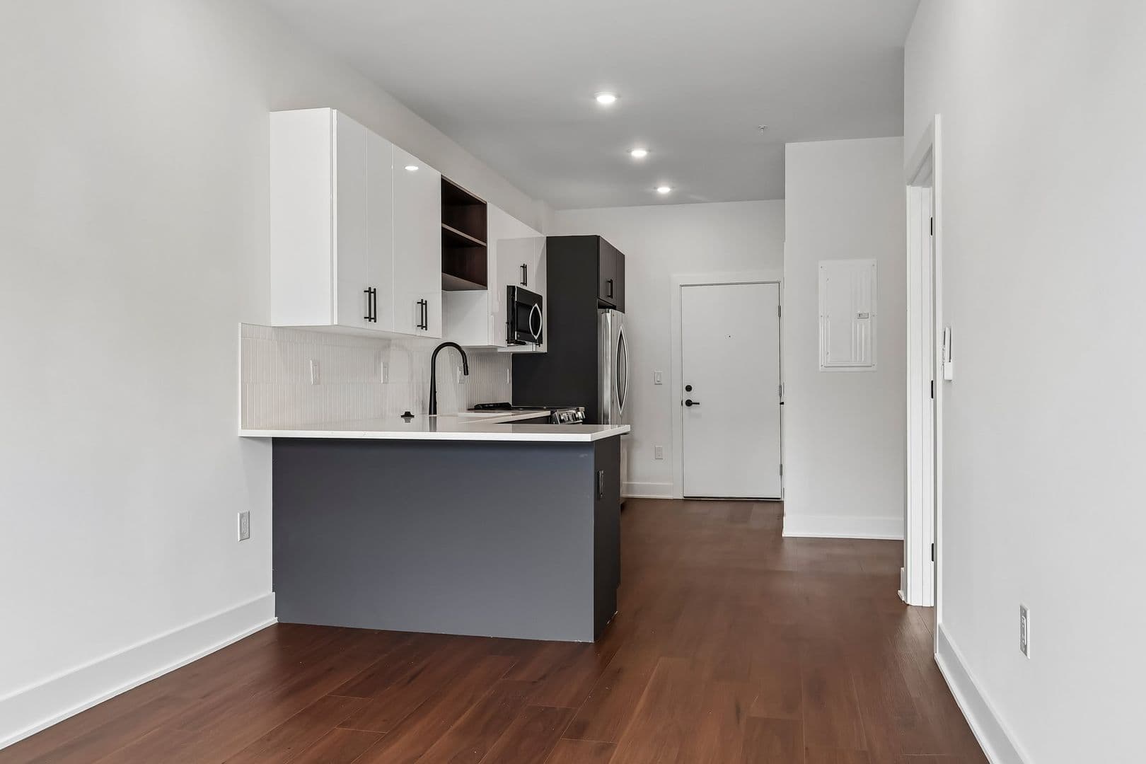 Jenkintown Apartment: 501 Washington Ln