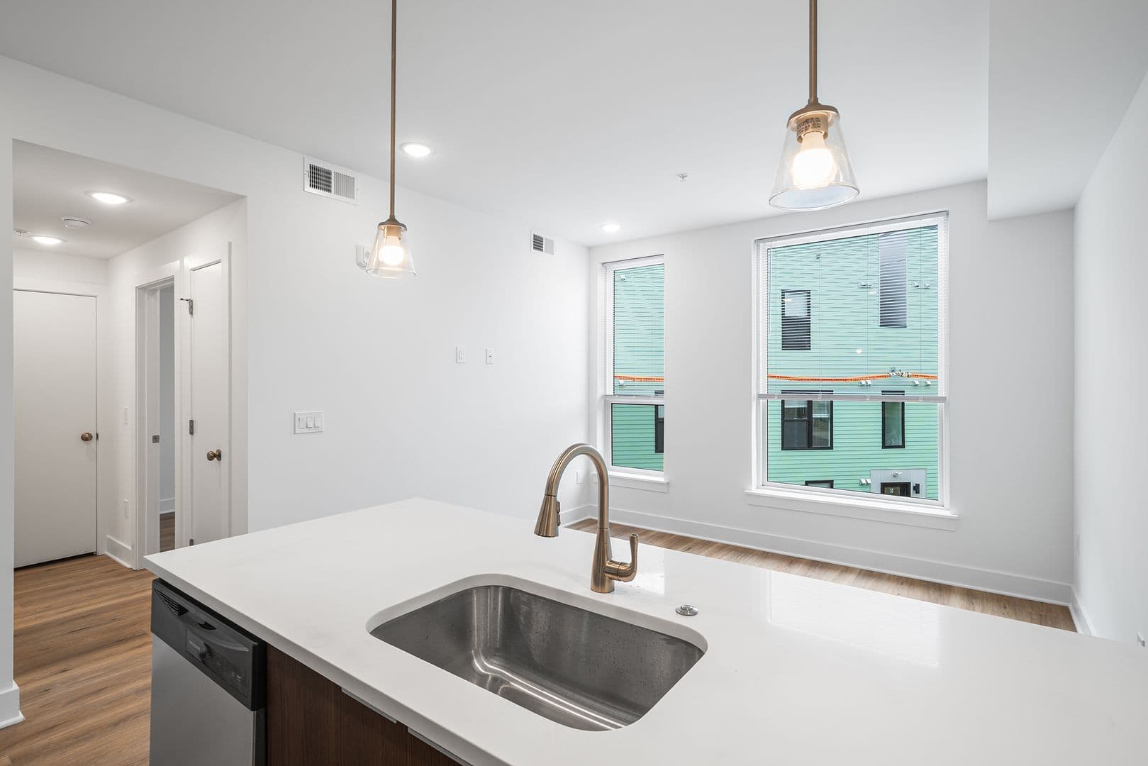 Philadelphia Apartment: 4324 Lancaster Ave