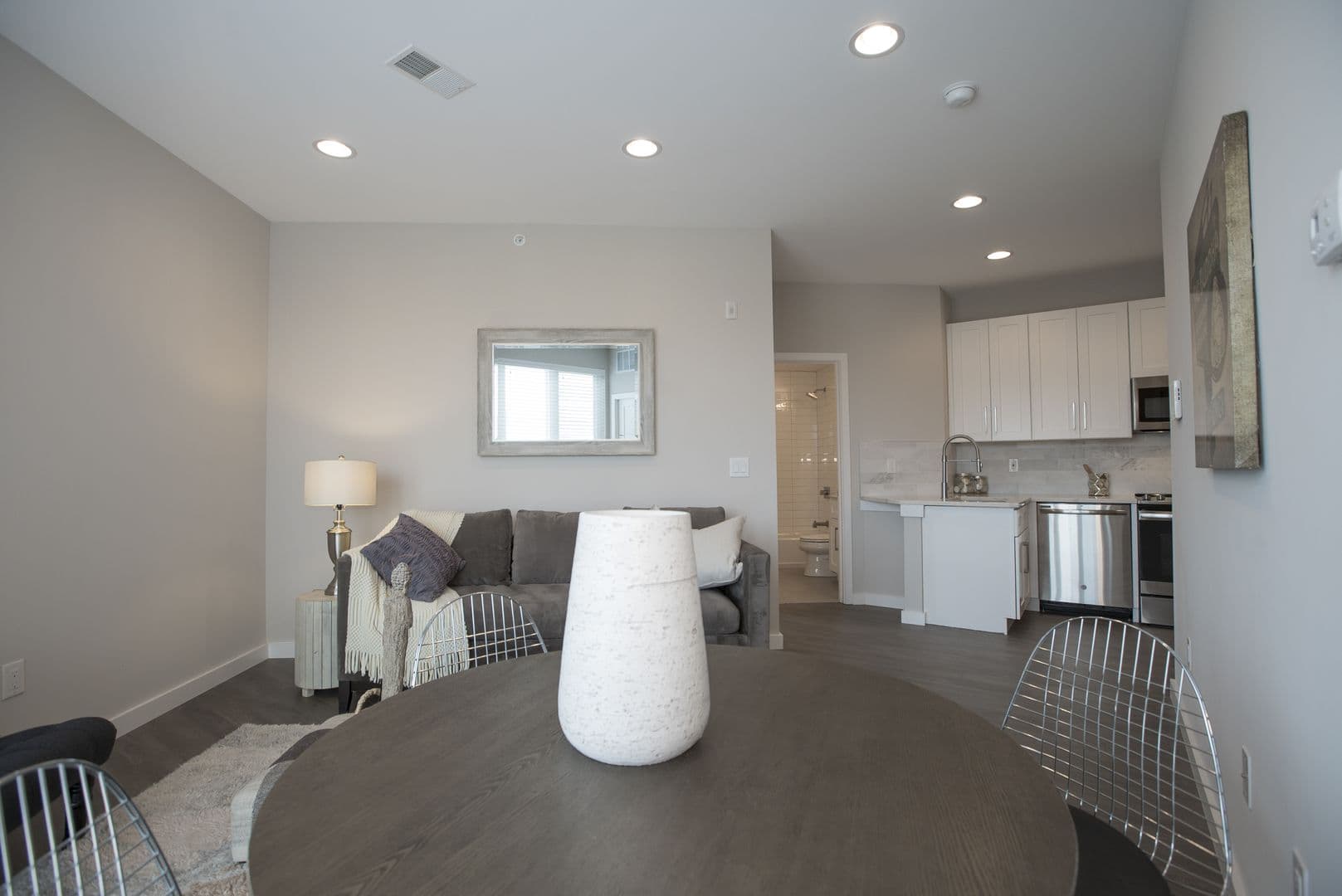 Philadelphia Apartment: 1508 Ridge Ave