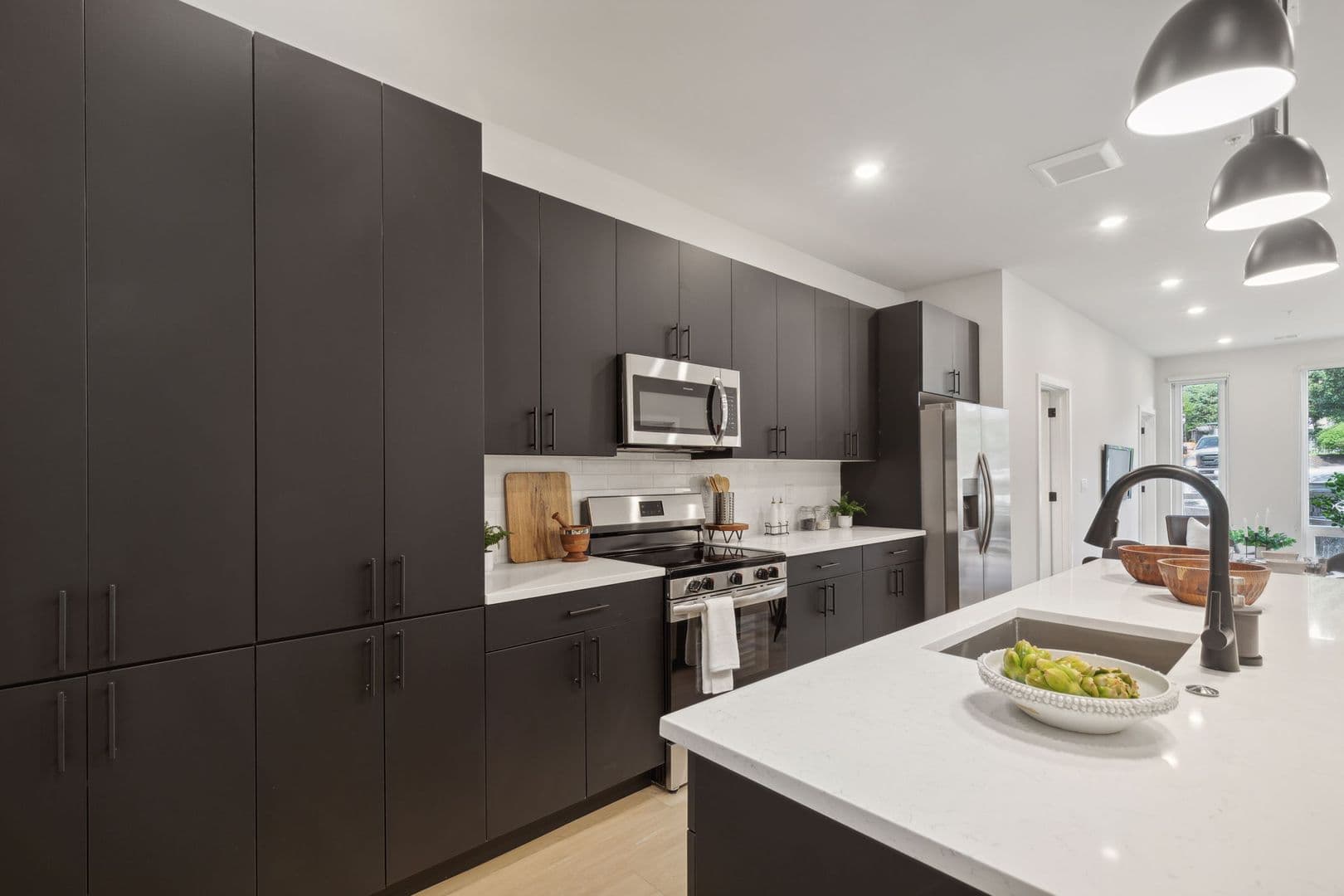 Philadelphia Apartment: 6910 Ridge Avenue