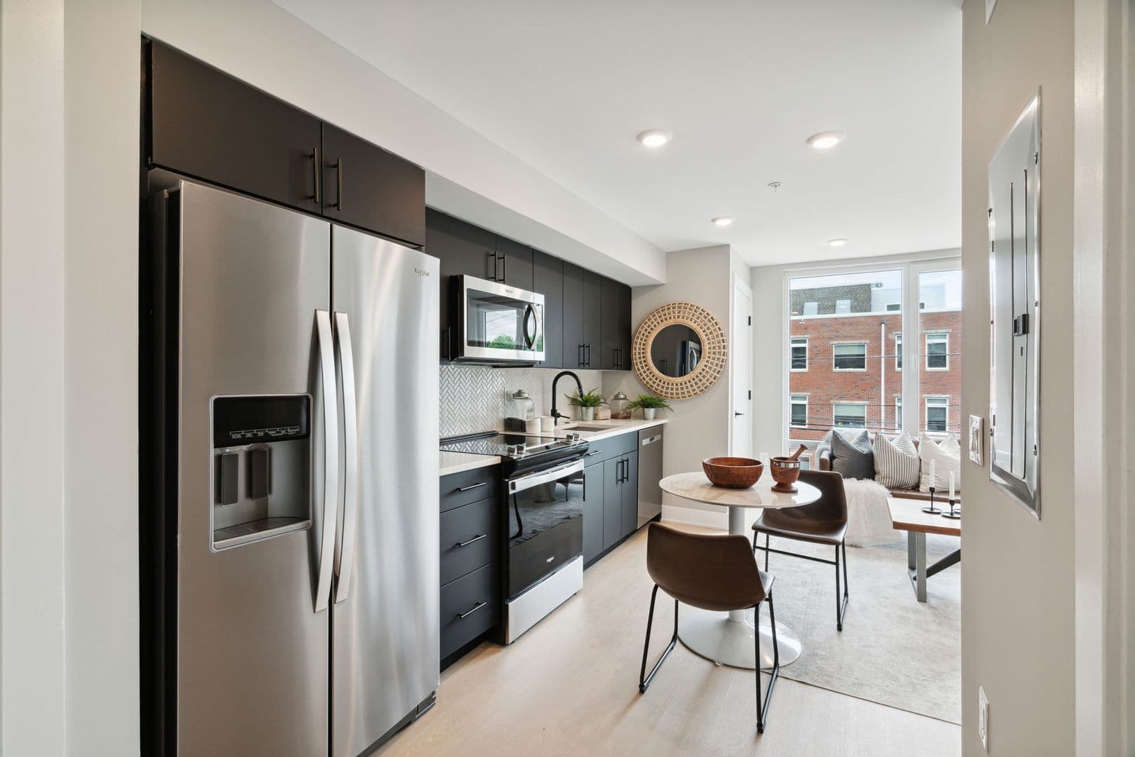Philadelphia Apartment: 6604 Ridge Ave