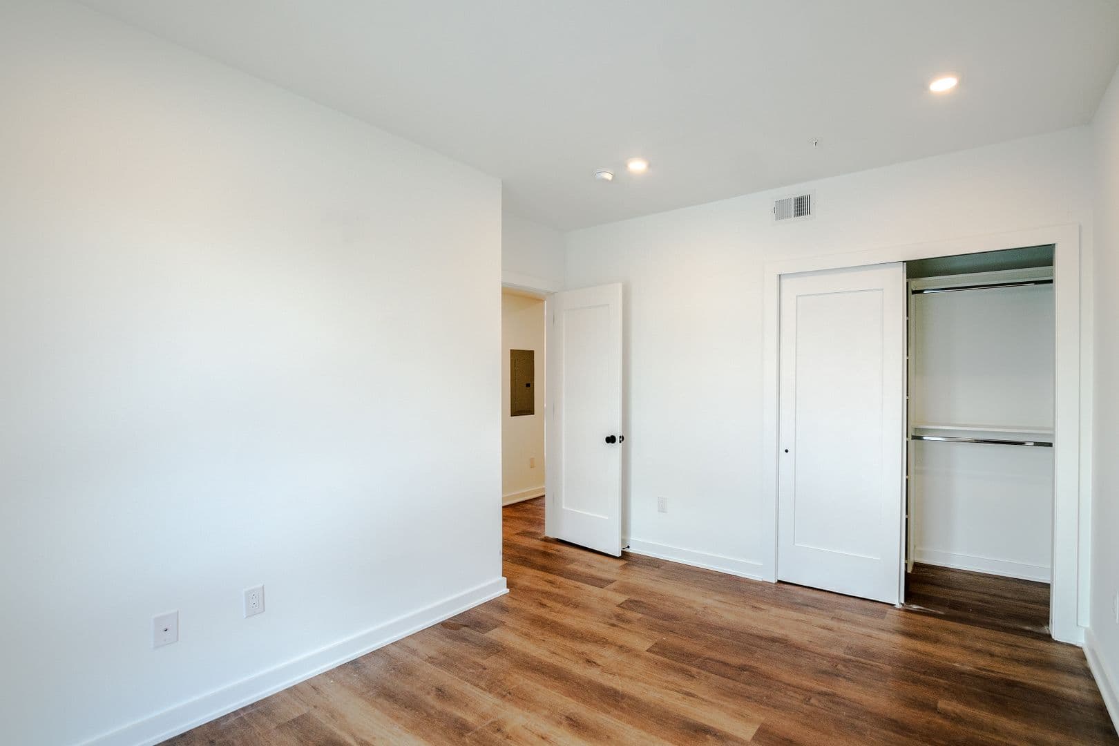 Philadelphia Apartment: 5904 Germantown Ave