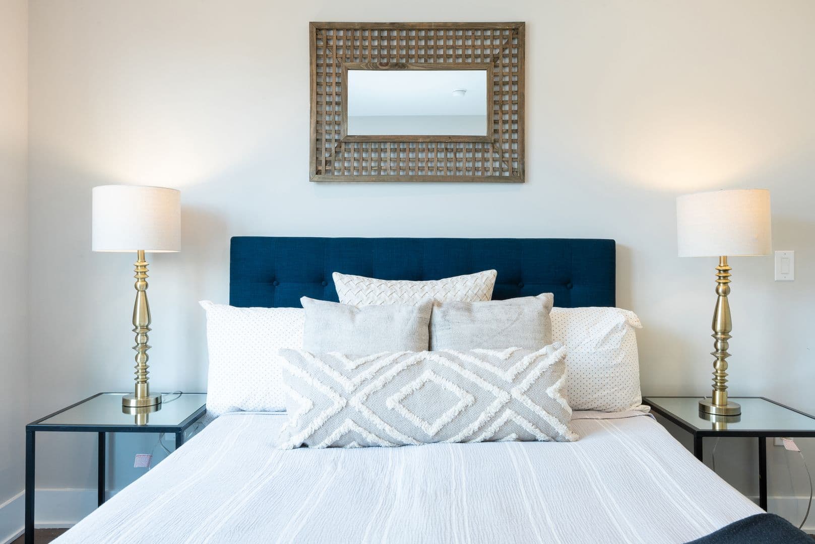 Philadelphia Apartment: 45 W Haines Street