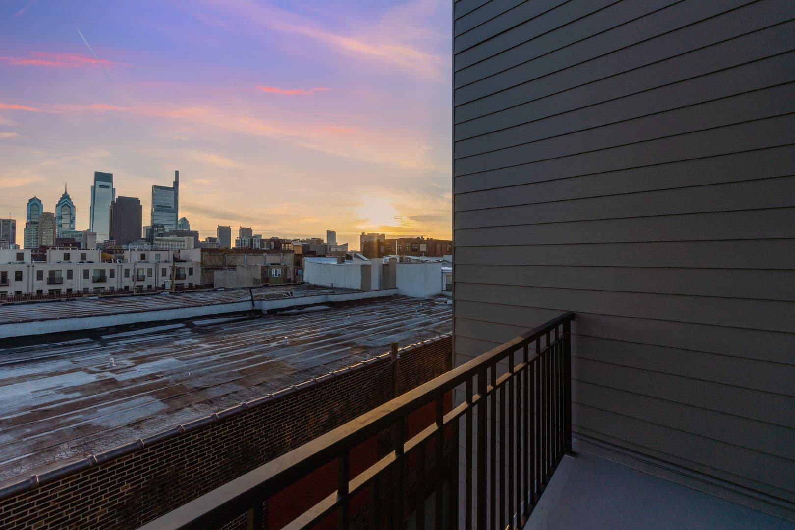 Philadelphia Apartment: 710 N 16th St