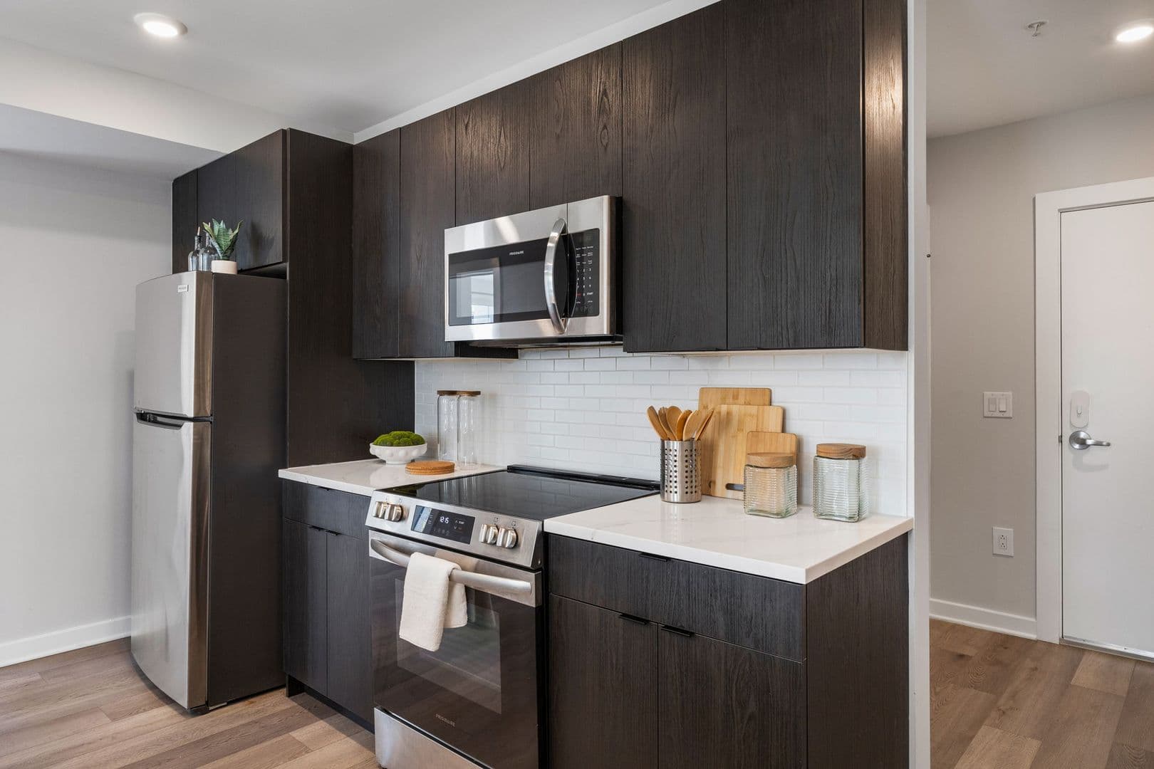 Philadelphia Apartment: 3449 Scotts Ln