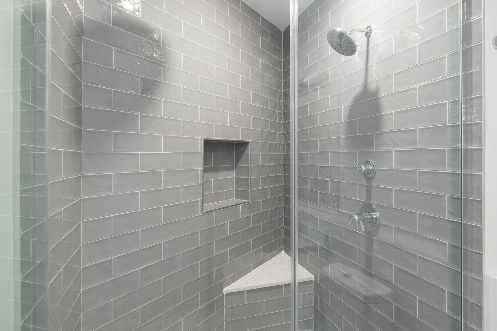 Philadelphia Apartment: 1555 Ridge Avenue