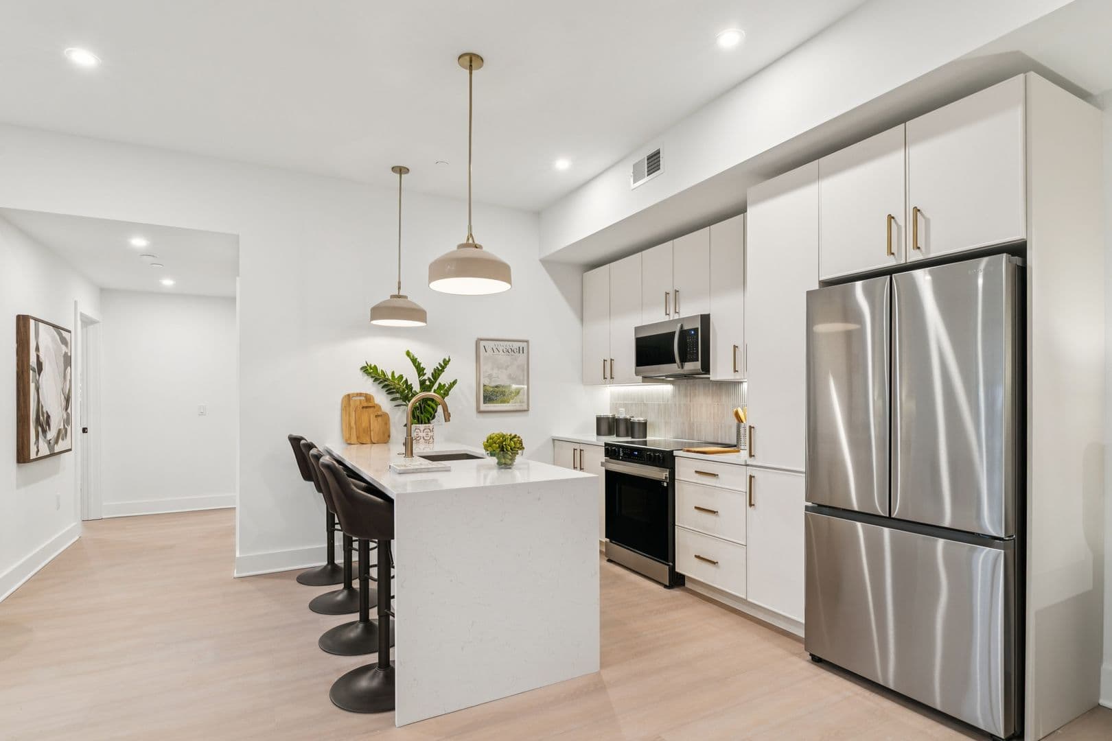 Philadelphia Apartment: 20-30 W Allens Ln