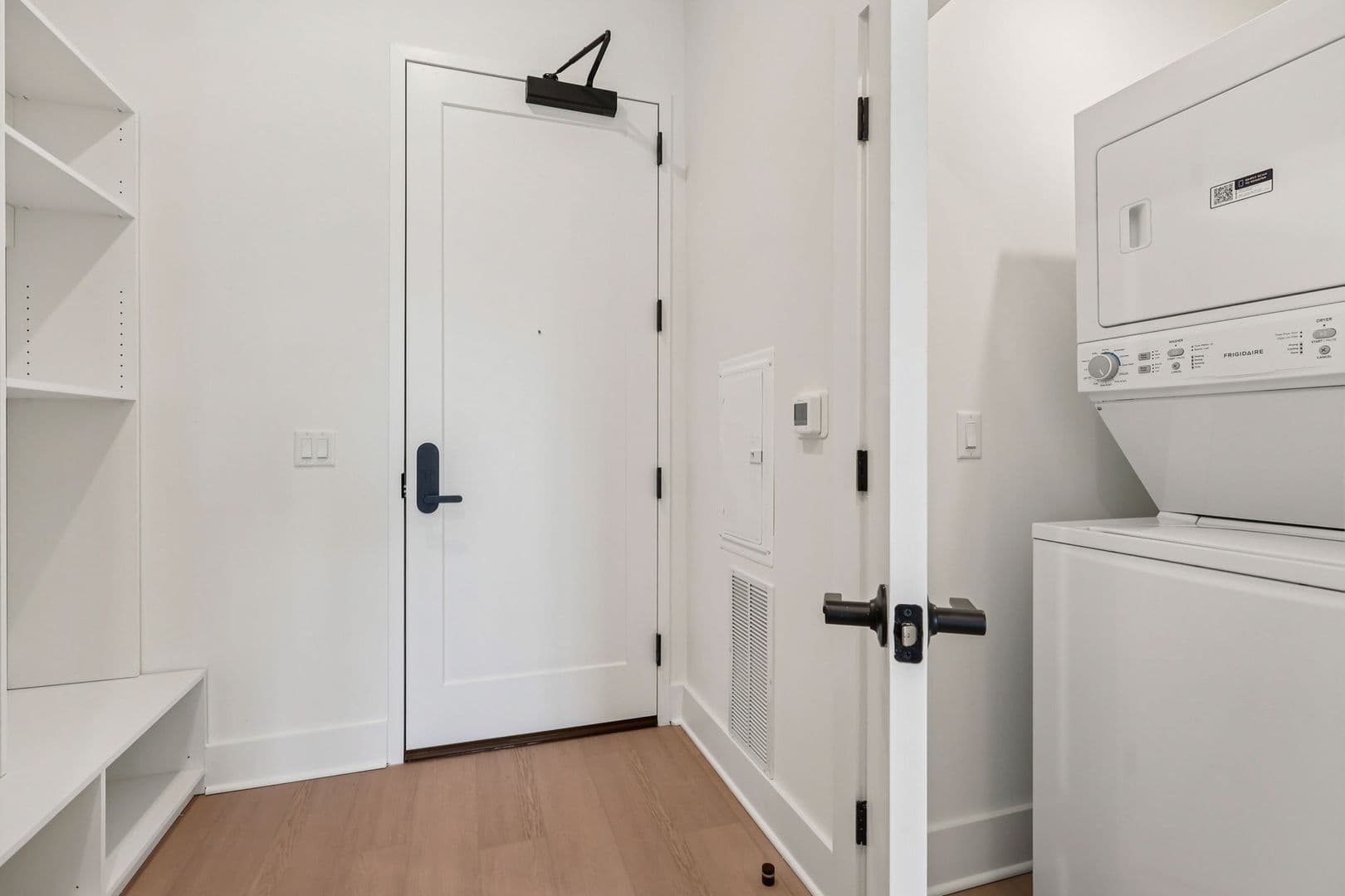 Philadelphia Apartment: 20-30 W Allens Ln