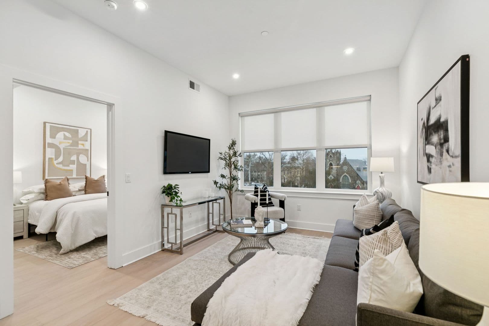 Philadelphia Apartment: 20-30 W Allens Ln