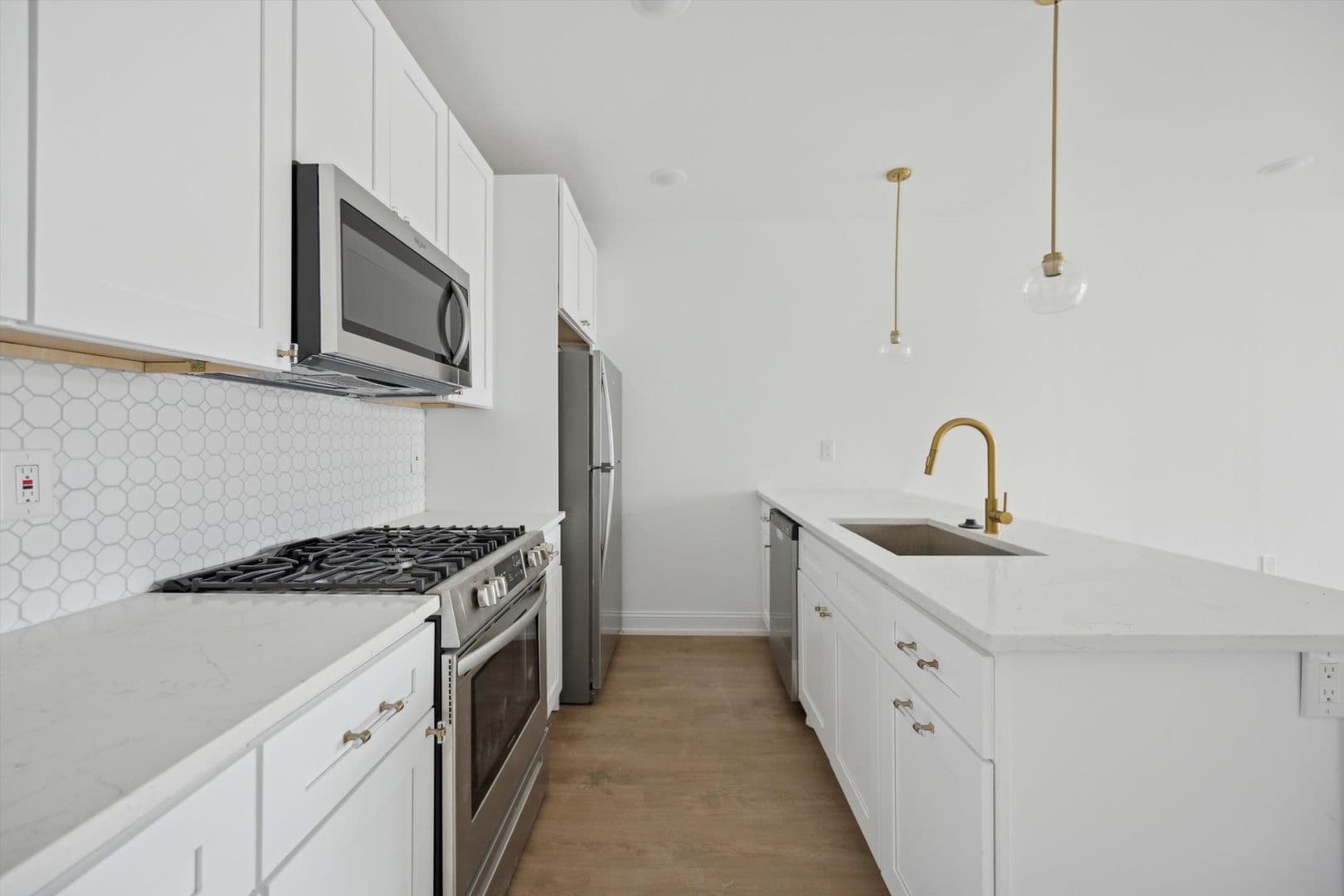 Philadelphia Apartment: 1614 Ridge Ave