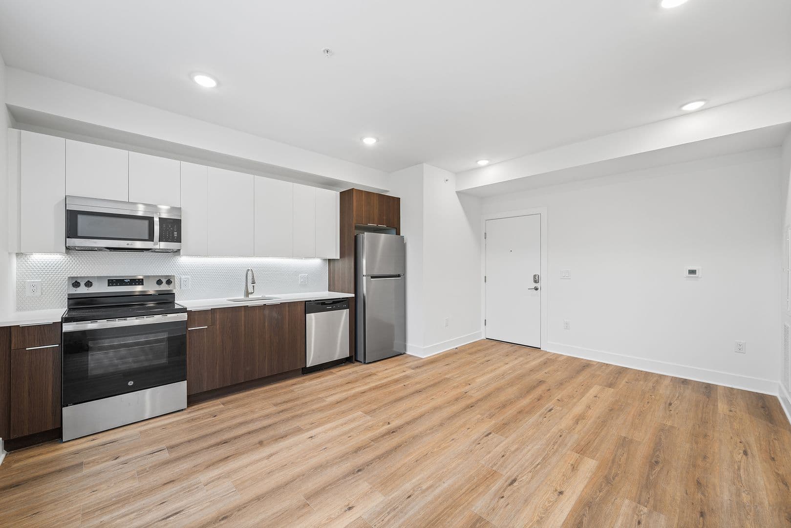 Philadelphia Apartment: 4324 Lancaster Ave