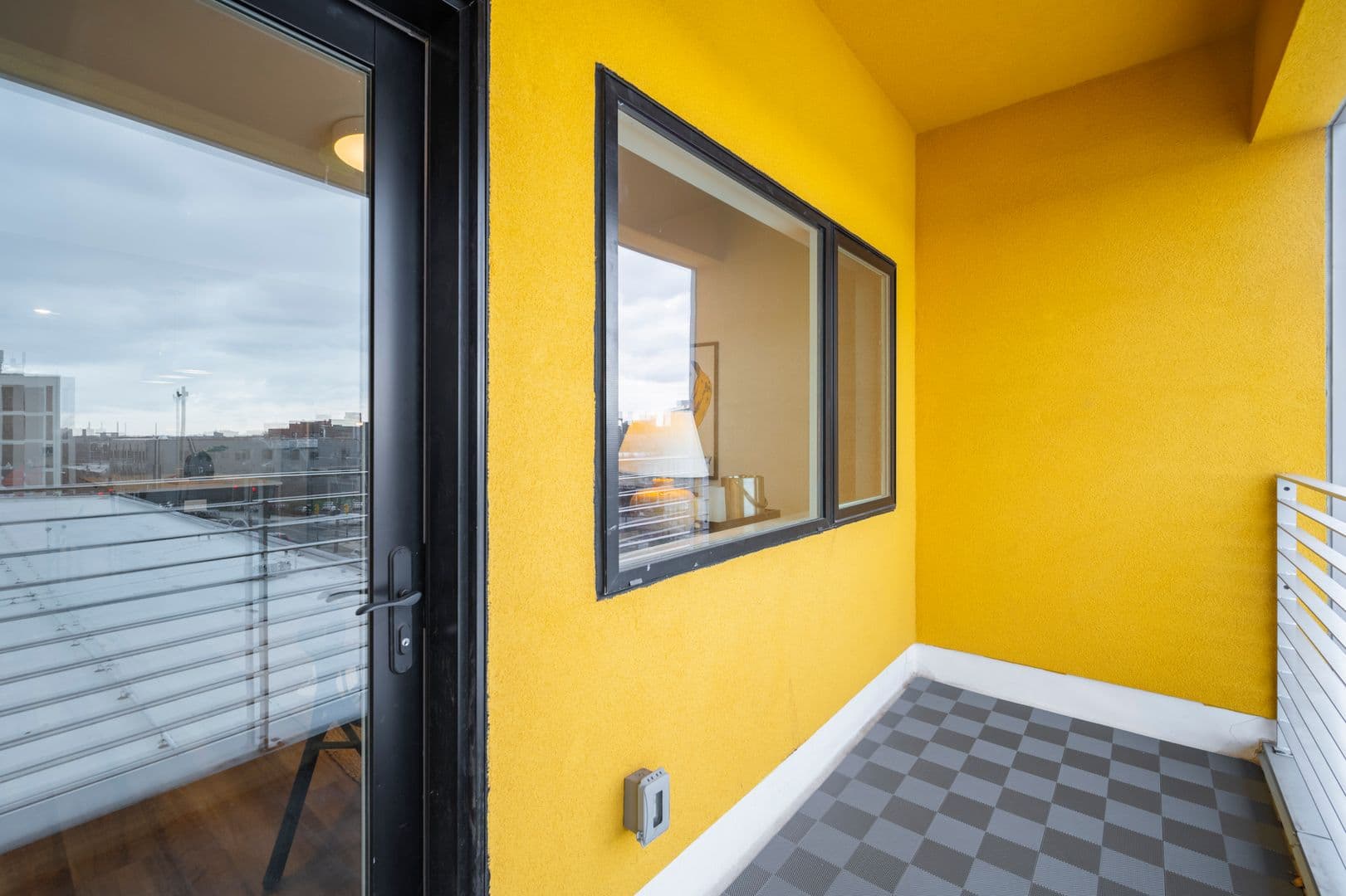 Philadelphia Apartment: 3029 Glenwood St
