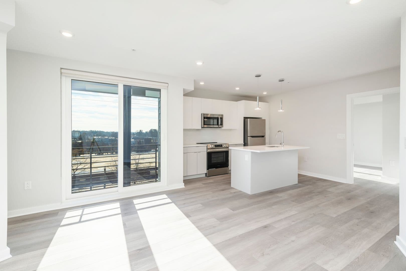 Philadelphia Apartment: 3449 Scotts Ln