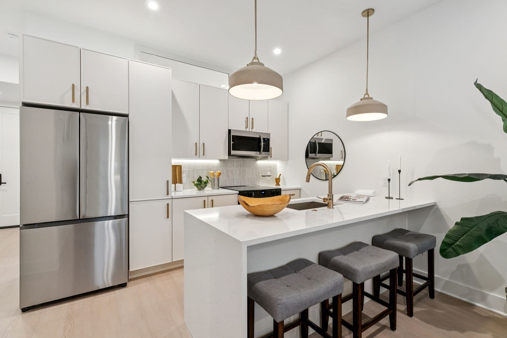 Philadelphia Apartment: 20-30 W Allens Ln