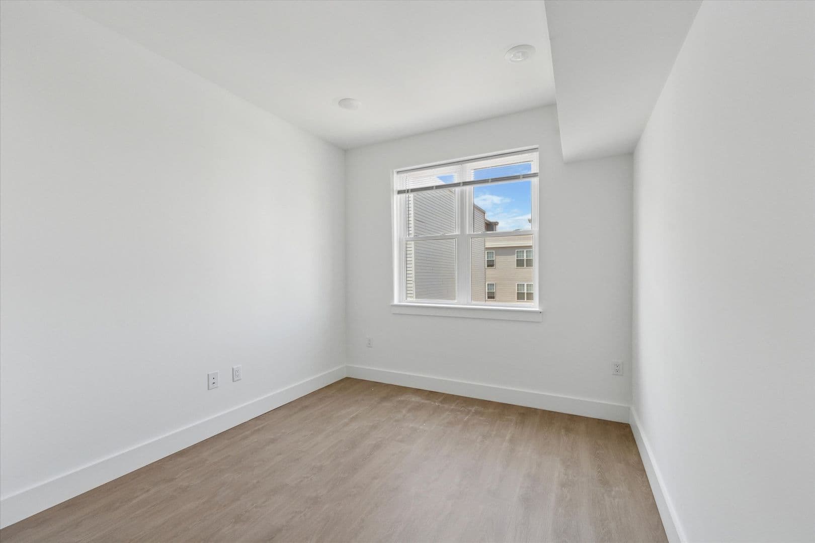 Philadelphia Apartment: 2520 N Front Street