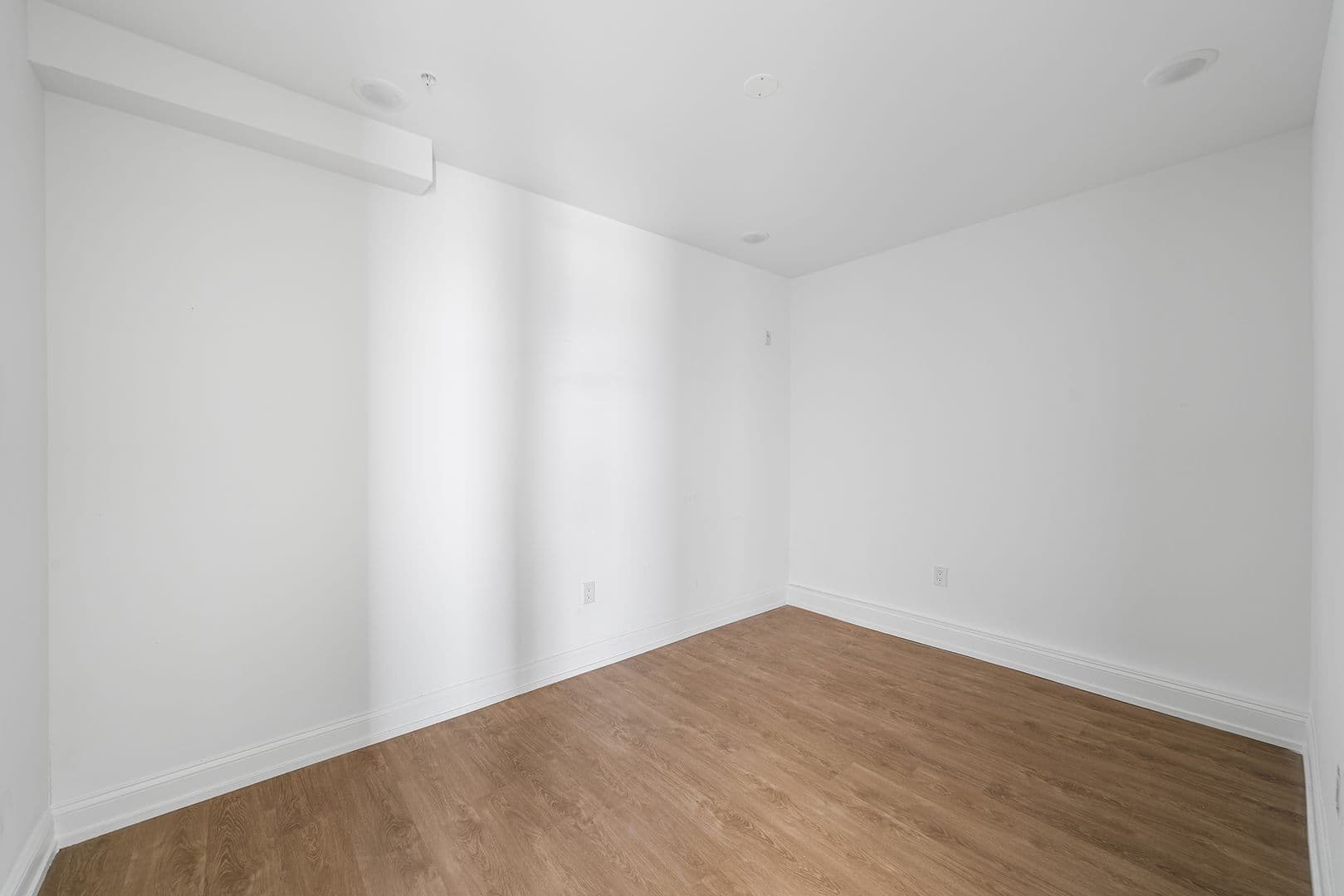 Philadelphia Apartment: 1614 Ridge Ave