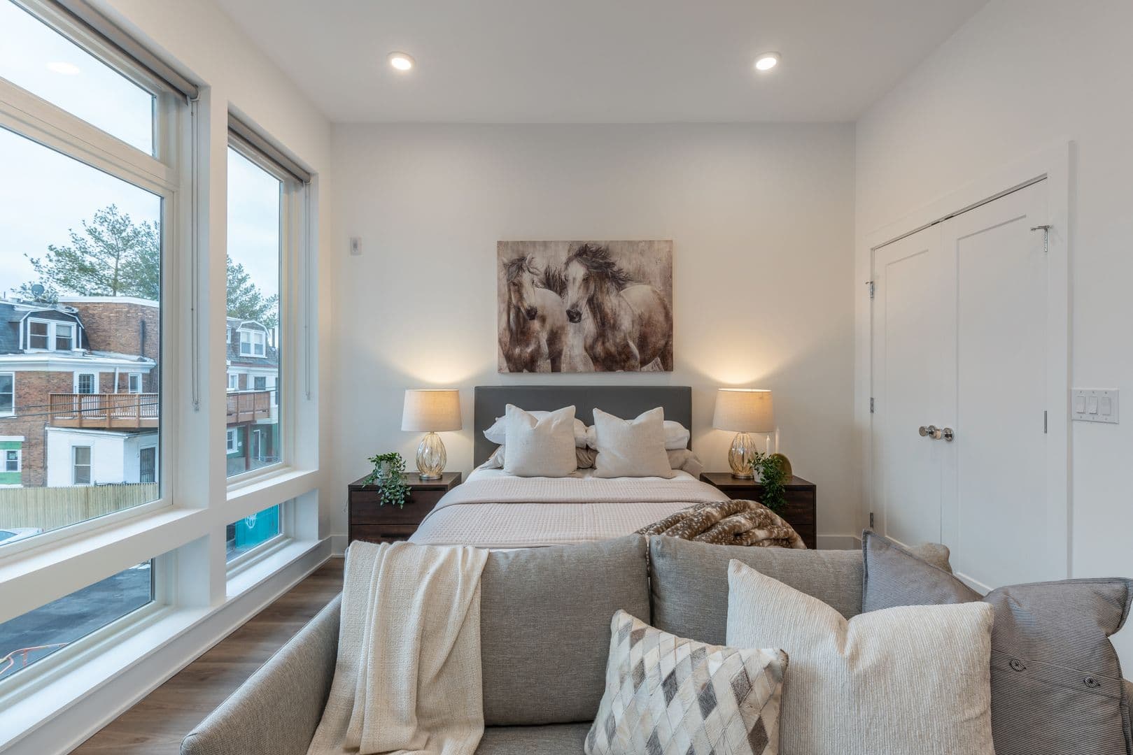 Philadelphia Apartment: 5545 Pulaski Avenue