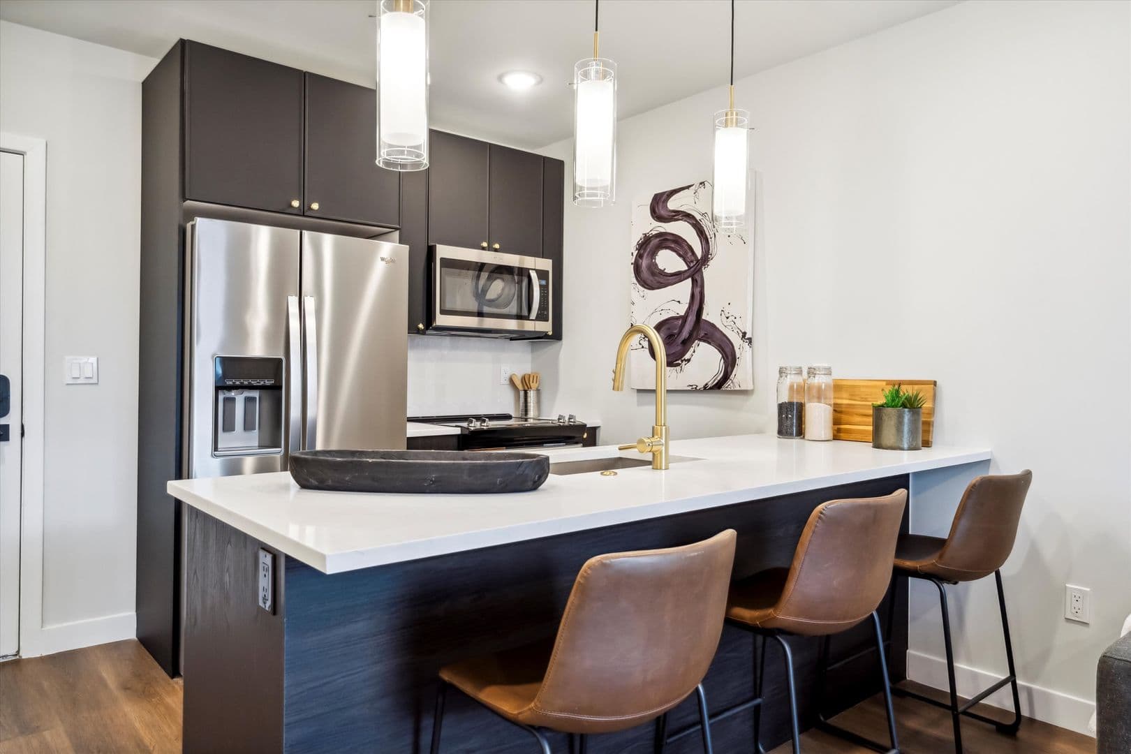Philadelphia Apartment: 1102 Germantown Avenue