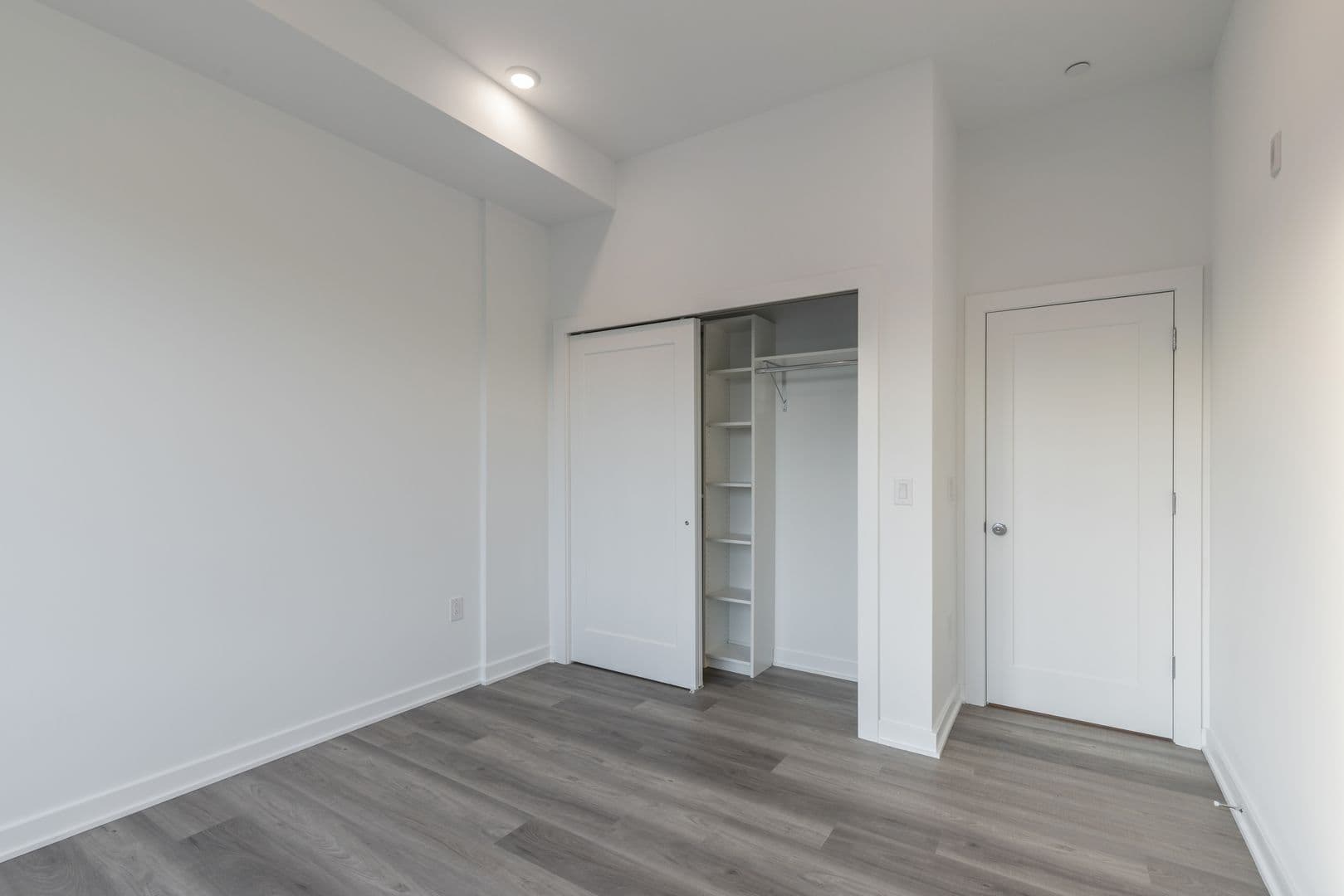 Philadelphia Apartment: 710 N 16th St