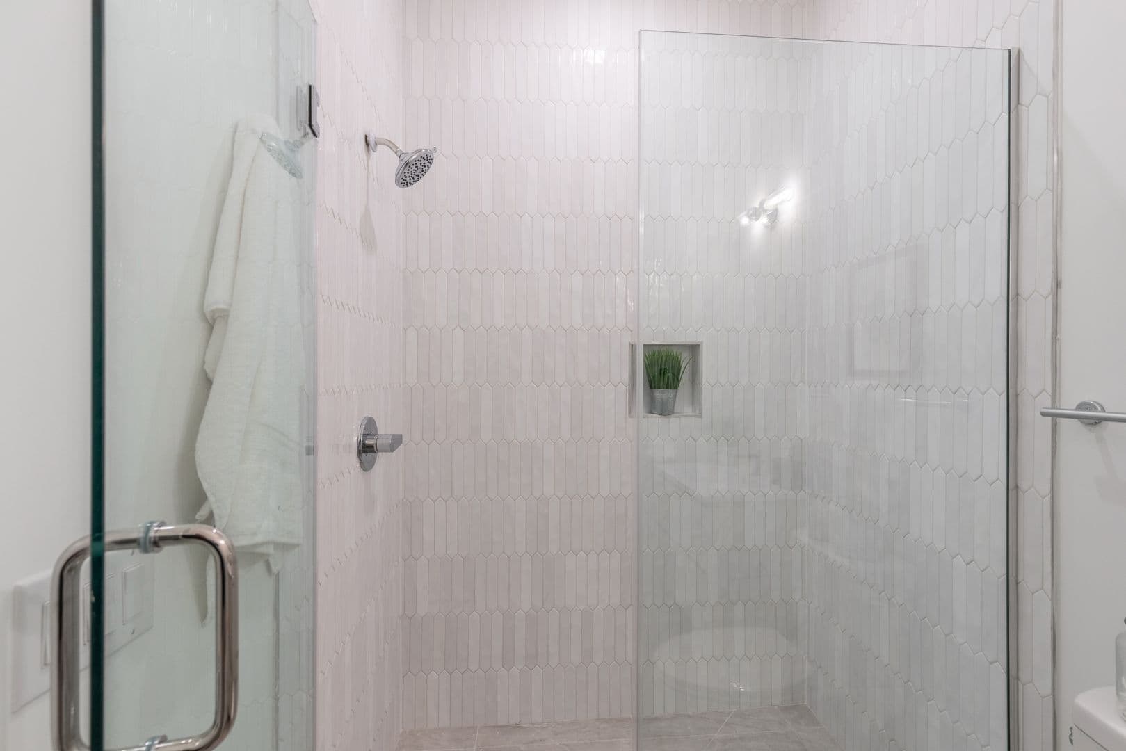 Philadelphia Apartment: 5545 Pulaski Avenue