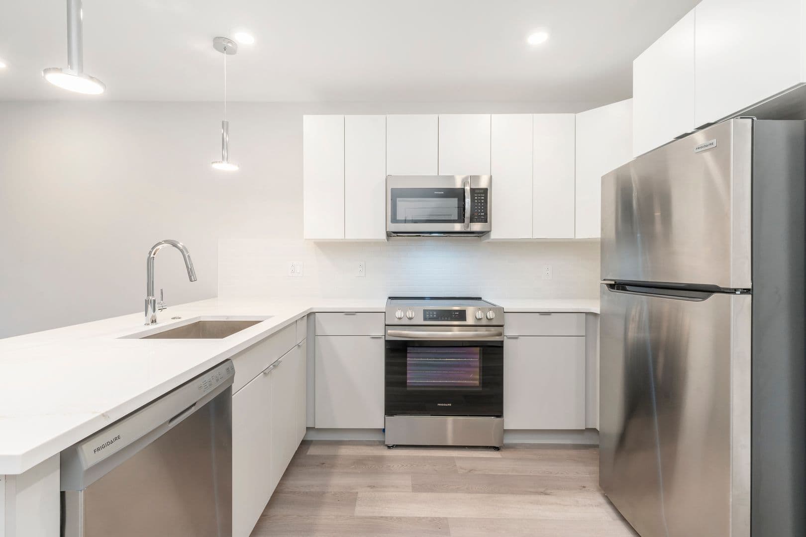 Philadelphia Apartment: 3449 Scotts Ln